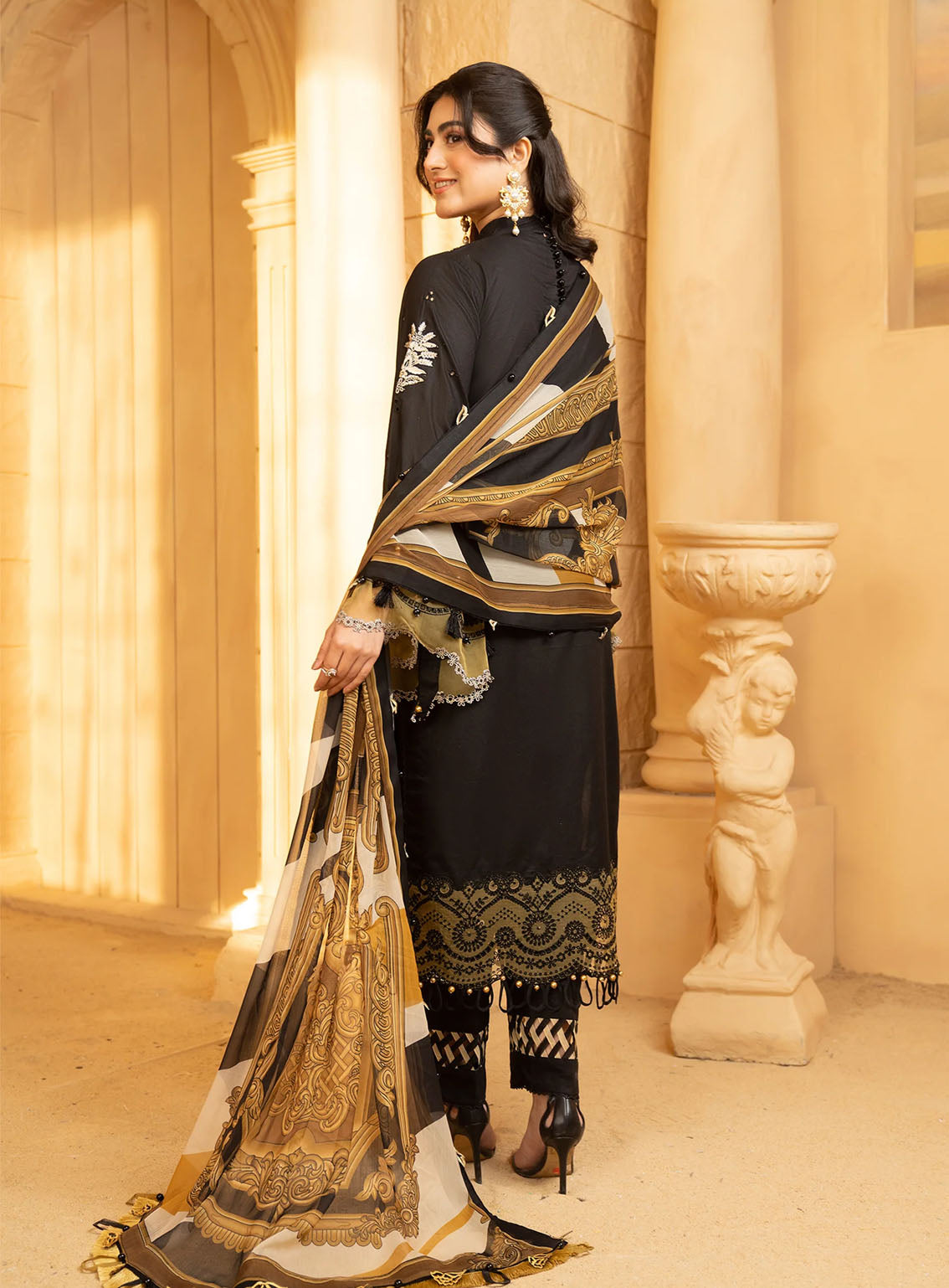 HemStitch Luxury Embroidered Lawn 3 Piece Unstitched Suit HS24LL D-03 COCOA HemStitch Luxury Embroidered Lawn 3 Piece Unstitched Suit HS24LL D-03 COCOA