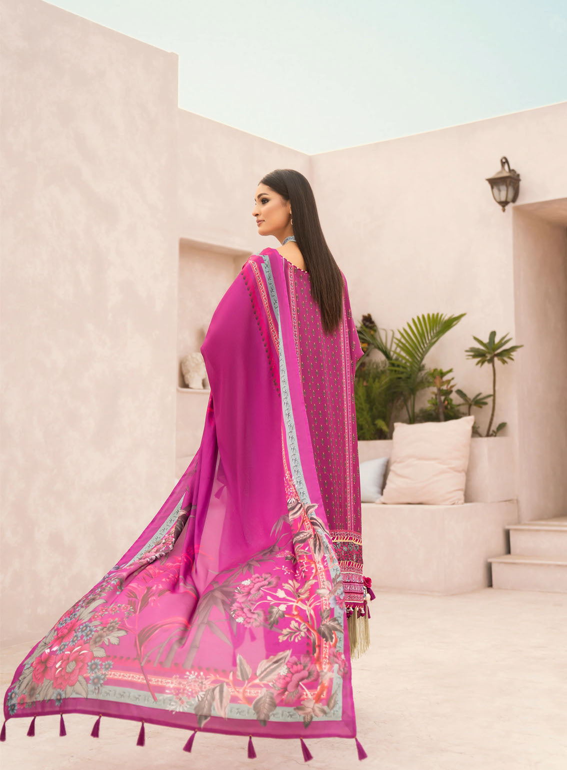 HemStitch Printed Silk 3 Piece Unstitched Suit HS24SE D-USC-07 ROHI HemStitch Printed Silk 3 Piece Unstitched Suit HS24SE D-USC-07 ROHI