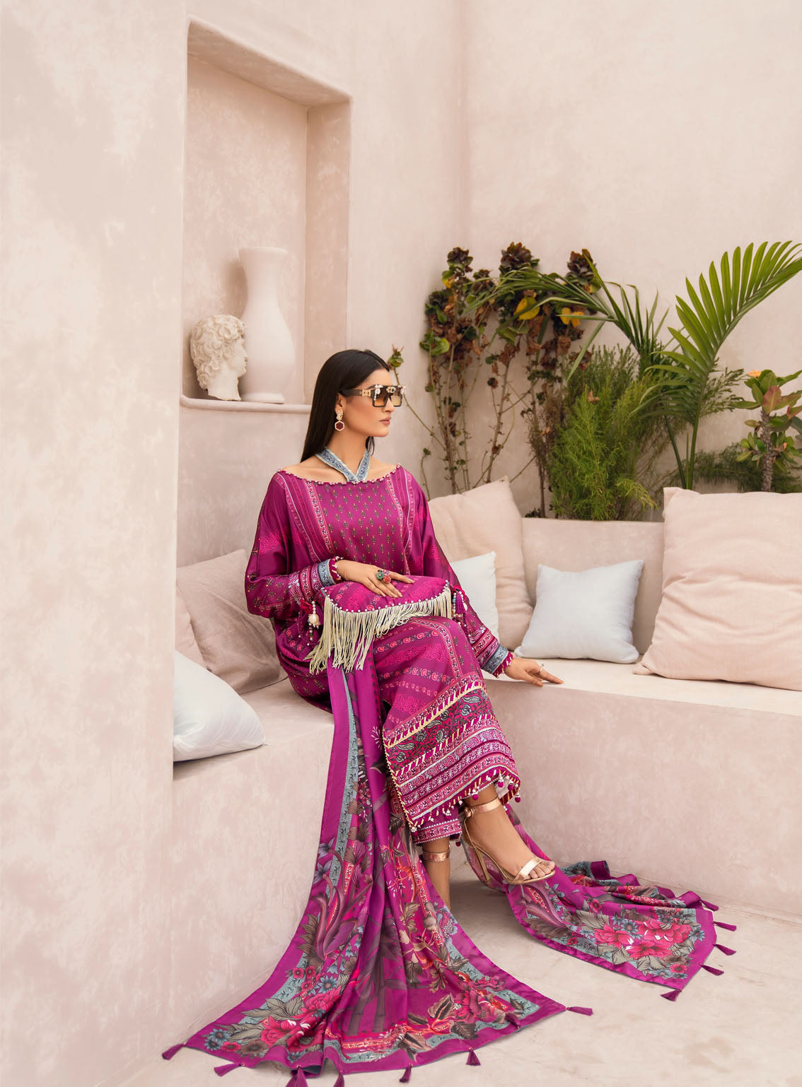 HemStitch Printed Silk 3 Piece Unstitched Suit HS24SE D-USC-07 ROHI HemStitch Printed Silk 3 Piece Unstitched Suit HS24SE D-USC-07 ROHI