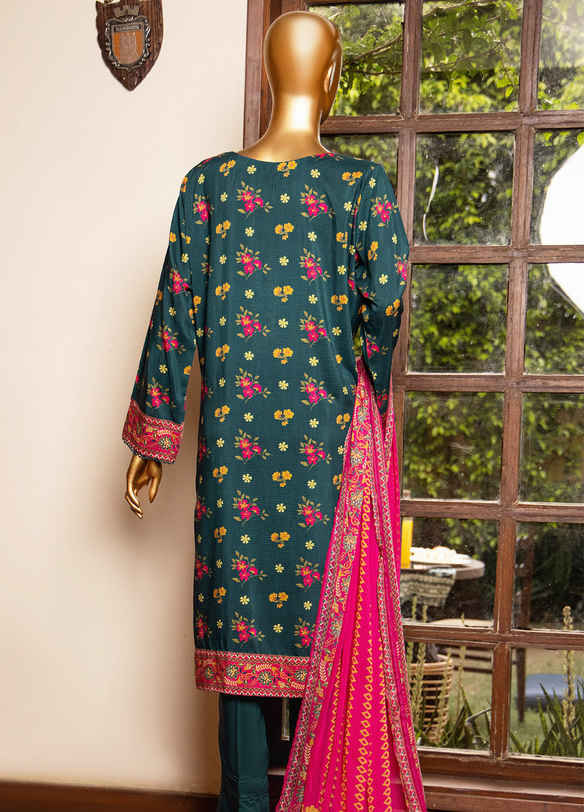 HZ Textile Airjet Filament Viscose Bana Dora Printed 3 Piece Unstitched Suit HZ24FVBD AVP-1107 HZ Textile Airjet Filament Viscose Bana Dora Printed 3 Piece Unstitched Suit HZ24FVBD AVP-1107