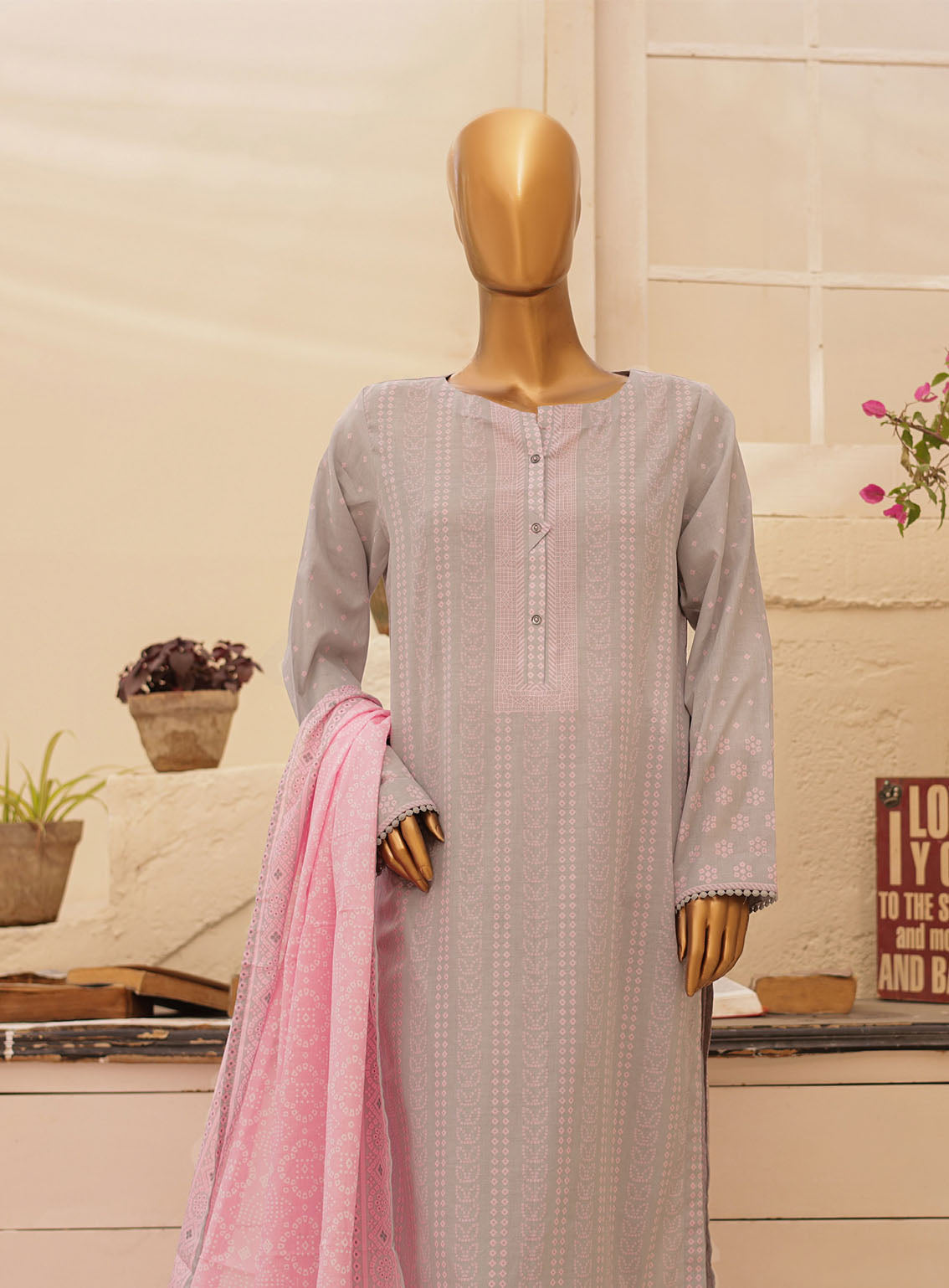 HZ Textile Chunri Printed Lawn 3 Piece Unstitched Suit HZ24C CPC-103B HZ Textile Chunri Printed Lawn 3 Piece Unstitched Suit HZ24C CPC-103B