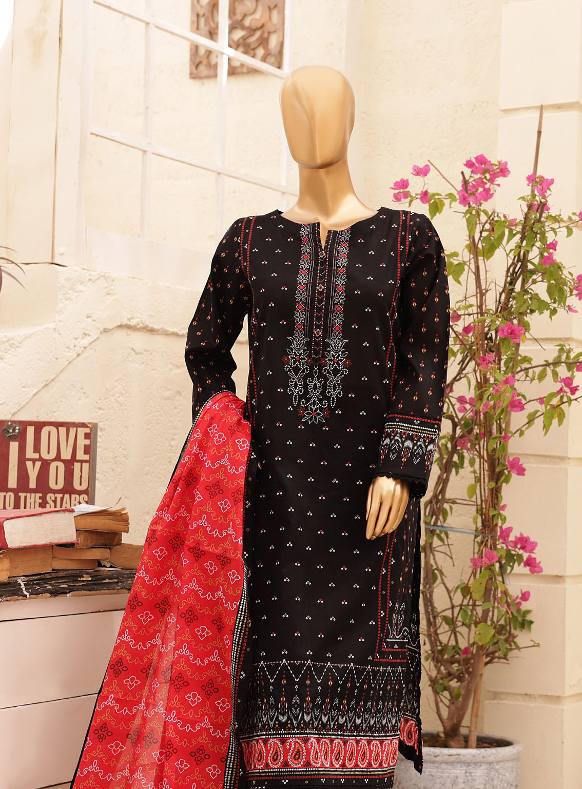 HZ Textile Chunri Printed Lawn 3 Piece Unstitched Suit HZ24C CPC-105B HZ Textile Chunri Printed Lawn 3 Piece Unstitched Suit HZ24C CPC-105B
