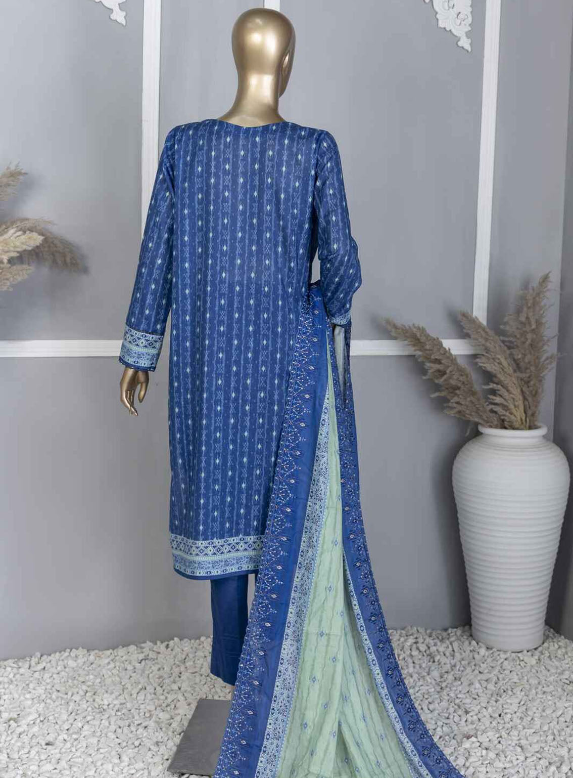 HZ Textile Premium Embroidered Lawn 3 Piece Unstitched Suit HZ24PEL PCE-743 HZ Textile Premium Embroidered Lawn 3 Piece Unstitched Suit HZ24PEL PCE-743