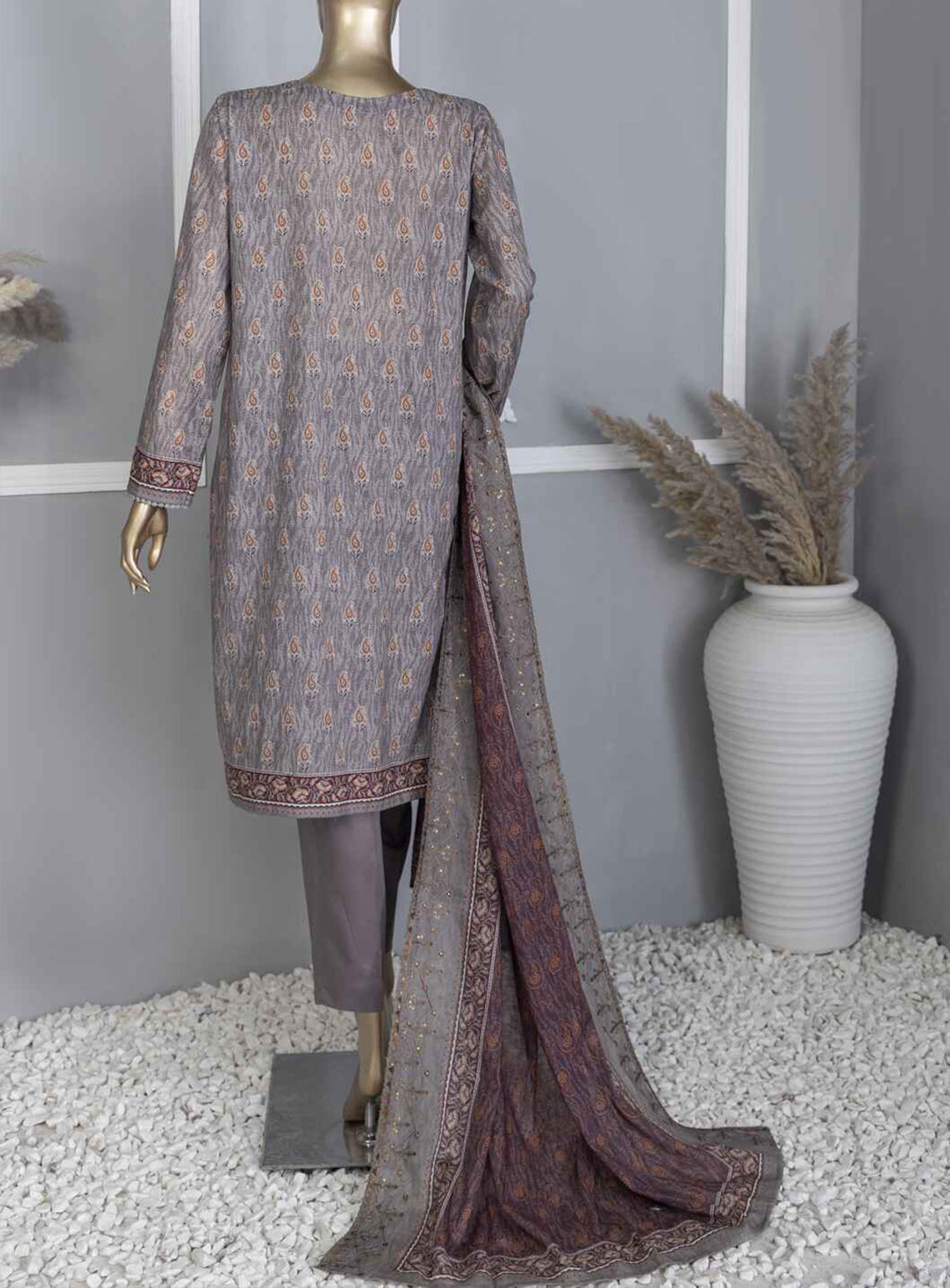 HZ Textile Premium Embroidered Lawn 3 Piece Unstitched Suit HZ24PEL PCE-750 HZ Textile Premium Embroidered Lawn 3 Piece Unstitched Suit HZ24PEL PCE-750