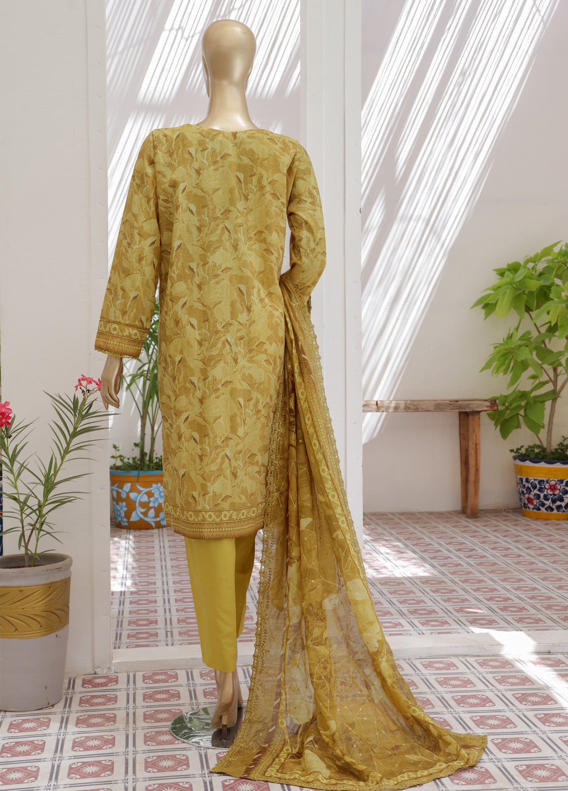 HZ Textile Premium Embroidered Lawn 3 Piece Unstitched Suit HZ25PEL PCE-506 HZ Textile Premium Embroidered Lawn 3 Piece Unstitched Suit HZ25PEL PCE-506