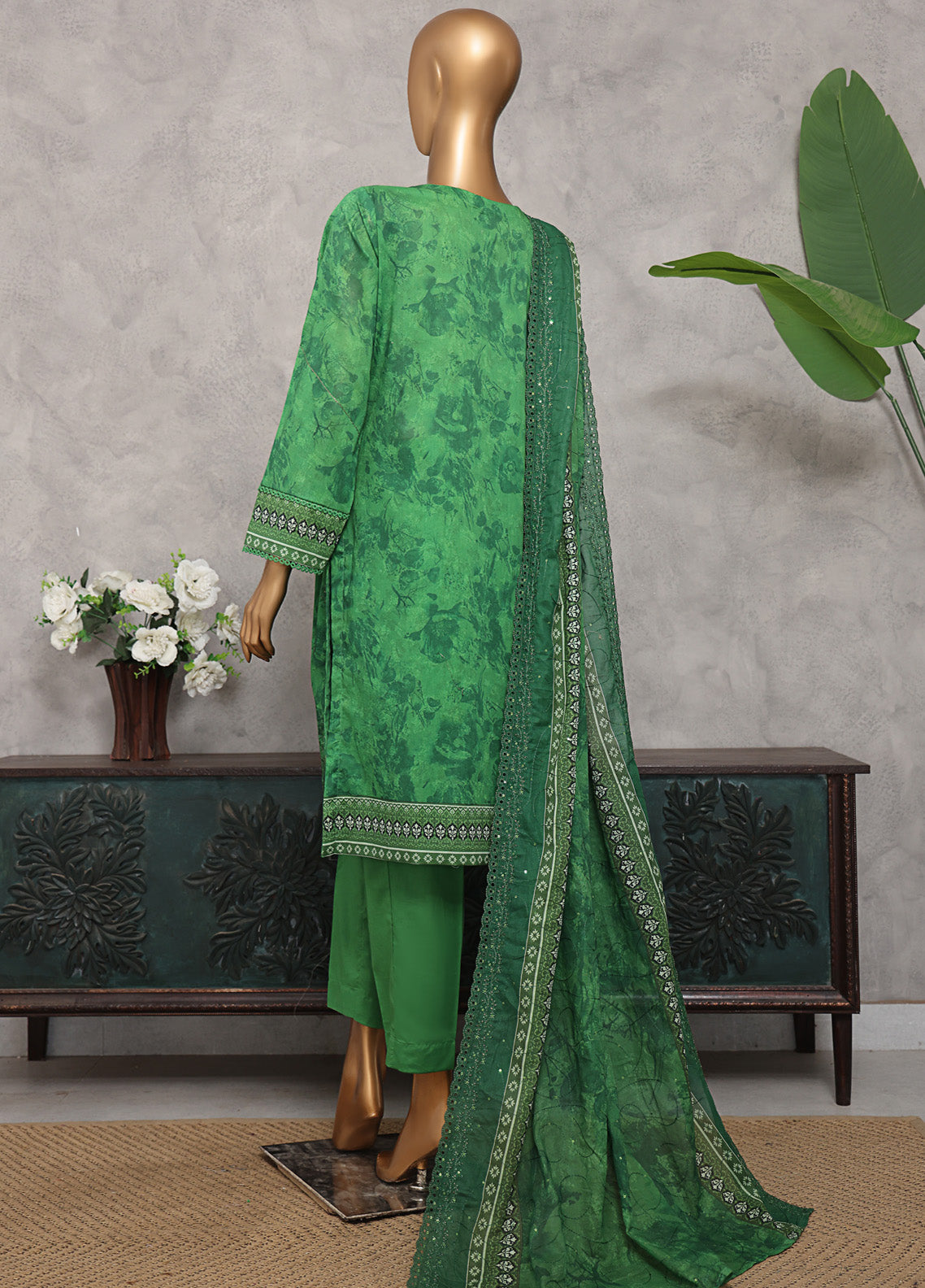 HZ Textile Premium Embroidered Lawn 3 Piece Unstitched Suit HZ25PEL PCE-510 HZ Textile Premium Embroidered Lawn 3 Piece Unstitched Suit HZ25PEL PCE-510