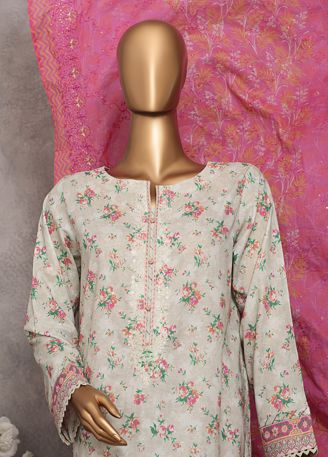 HZ Textile Premium Embroidered Lawn 3 Piece Unstitched Suit HZ25PEL PCE-944 HZ Textile Premium Embroidered Lawn 3 Piece Unstitched Suit HZ25PEL PCE-944