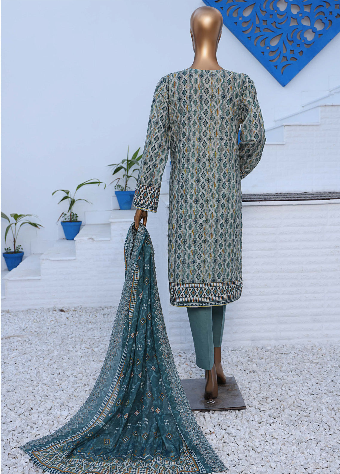 HZ Textile Premium Embroidered Lawn 3 Piece Unstitched Suit HZ25PEV2 PEC-824 HZ Textile Premium Embroidered Lawn 3 Piece Unstitched Suit HZ25PEV2 PEC-824