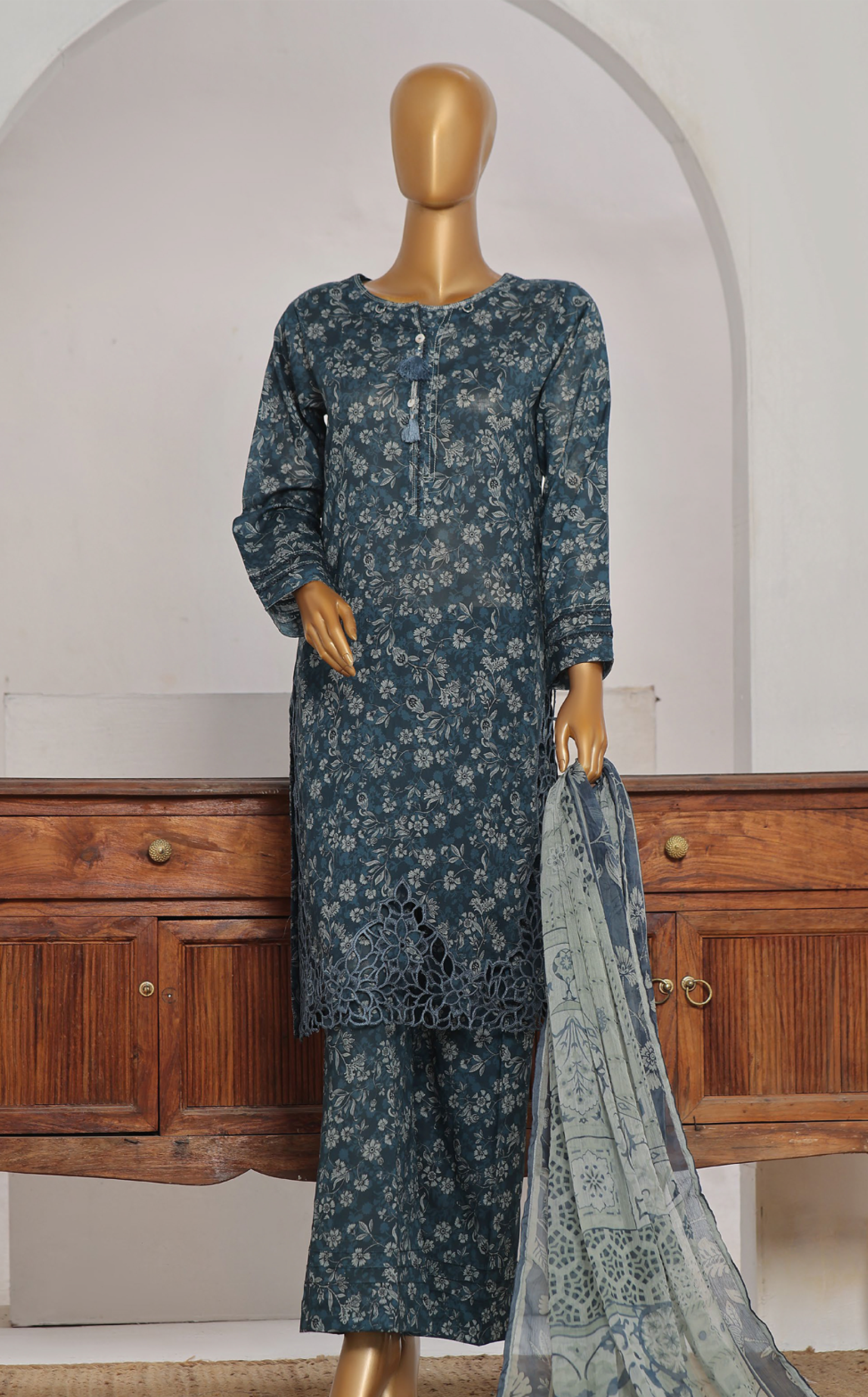 HZ Textile Print & Needle Embroidered Cotton 3 Piece Stitched Suit HZ24P&NV2 ECL-415 HZ Textile Print & Needle Embroidered Cotton 3 Piece Stitched Suit HZ24P&NV2 ECL-415