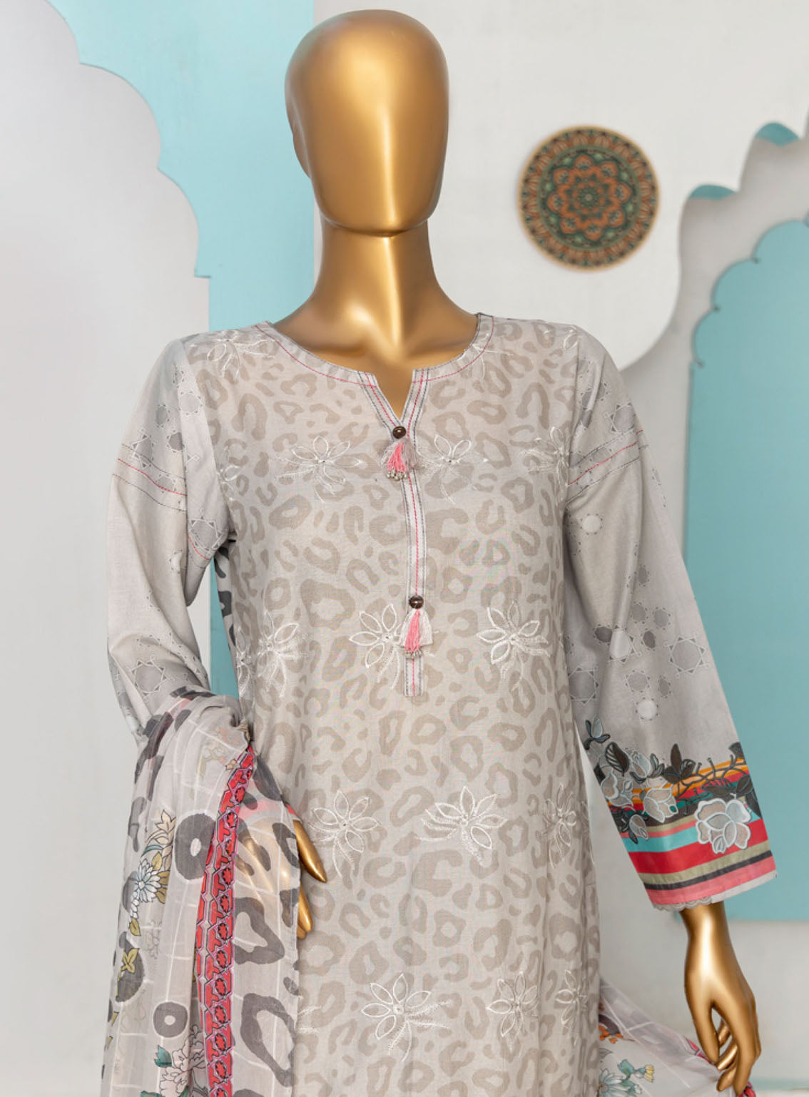 HZ Textile Printkari Embroidered Lawn 3 Piece Stitched Suit - HZ24P PLC-412 HZ Textile Printkari Embroidered Lawn 3 Piece Stitched Suit - HZ24P PLC-412
