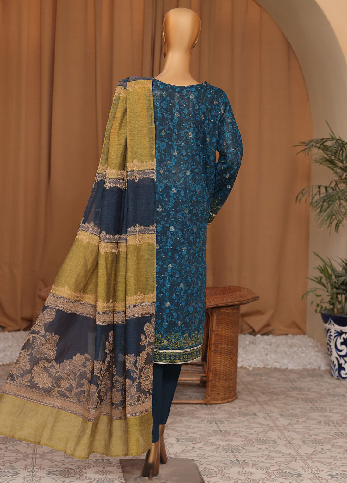 HZ Textile Turkish Jacquard Shawl Dyed Yarn 3 Piece Unstitched Suit HZ24LWSV2 TSJ-1145 HZ Textile Turkish Jacquard Shawl Dyed Yarn 3 Piece Unstitched Suit HZ24LWSV2 TSJ-1145