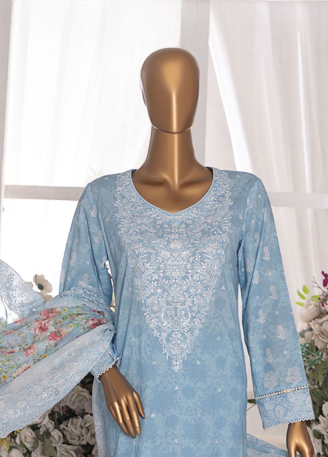 HZ Textiles Premium Embroidered Lawn 3 Piece Unstitched Suit HZ25PELV7 PEC-564 HZ Textiles Premium Embroidered Lawn 3 Piece Unstitched Suit HZ25PELV7 PEC-564