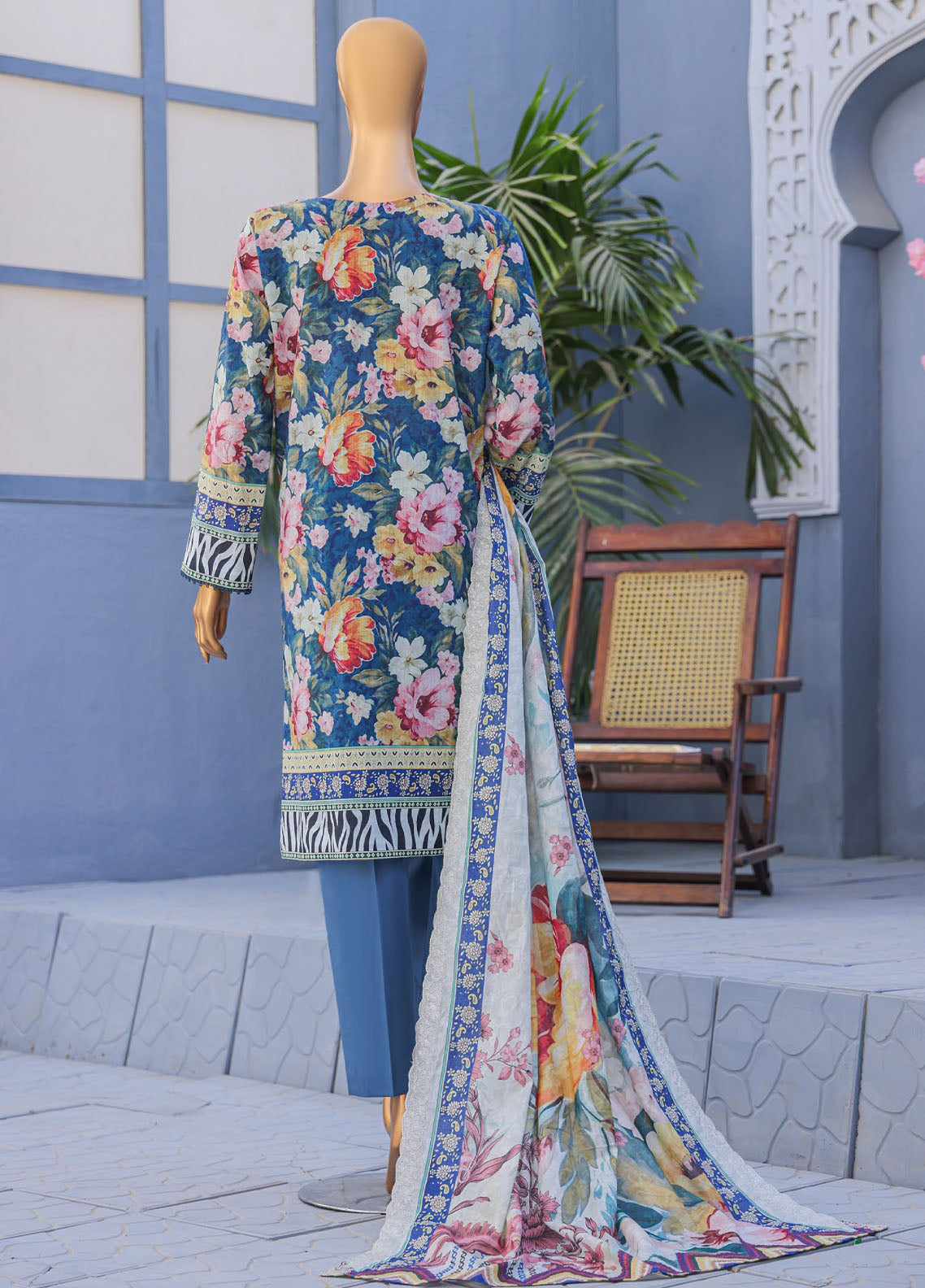 HZ Textiles Premium Embroidered Lawn 3 Piece Unstitched Suit HZ26PECD D-PEC-607 HZ Textiles Premium Embroidered Lawn 3 Piece Unstitched Suit HZ26PECD D-PEC-607