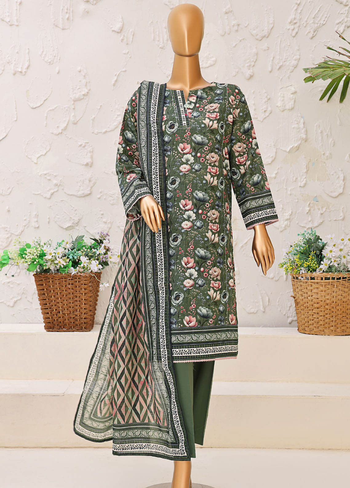 HZ Textiles Premium Printed Khaddar 3 Piece Unstitched Suit HZ25PPK PKP-1314 HZ Textiles Premium Printed Khaddar 3 Piece Unstitched Suit HZ25PPK PKP-1314