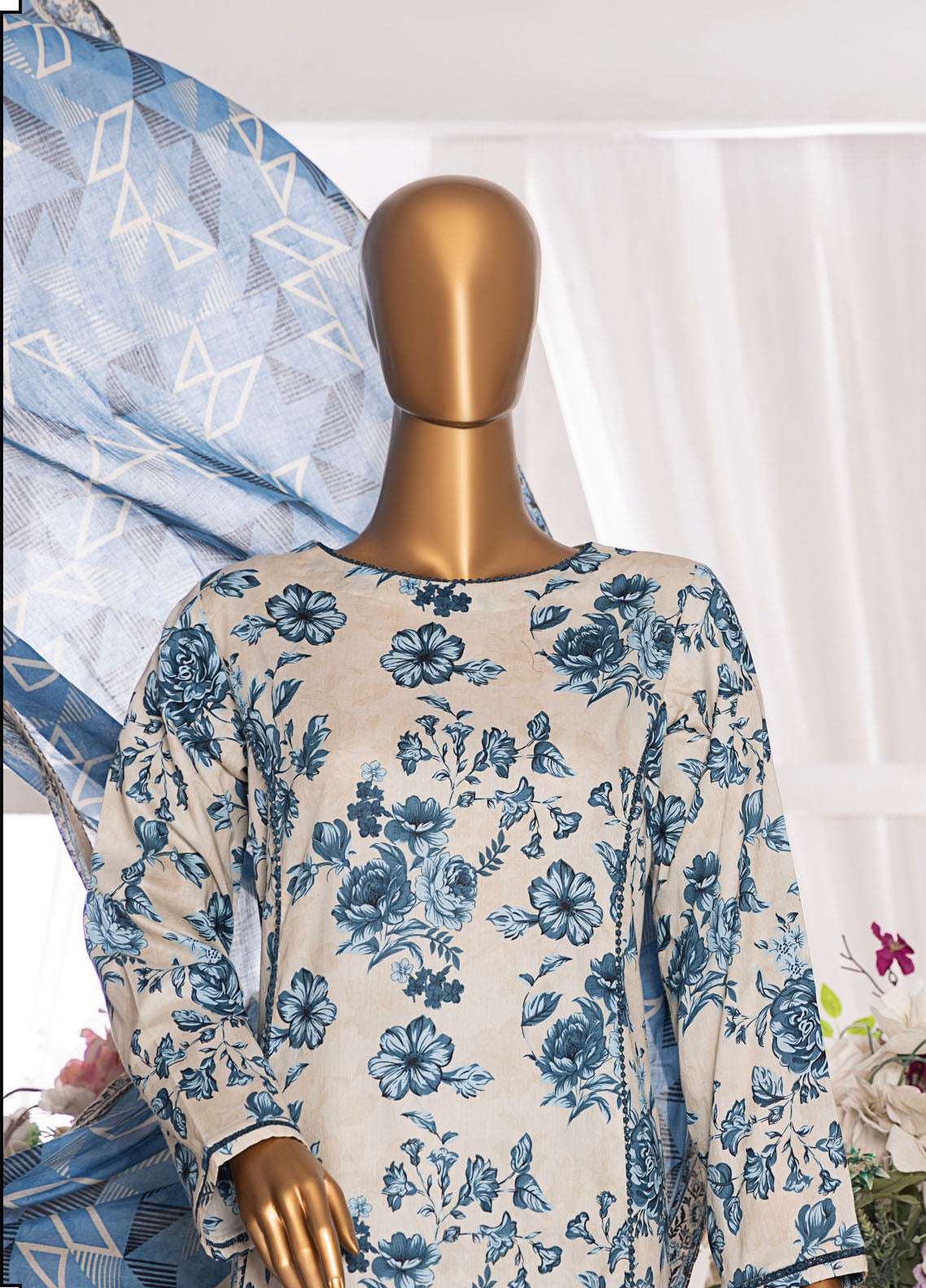 HZ Textiles Printed Cambric 3 Piece Unstitched Suit HZ25MD MSC-204A HZ Textiles Printed Cambric 3 Piece Unstitched Suit HZ25MD MSC-204A