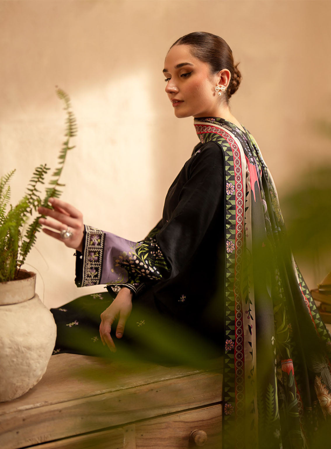 Ilara By Seran Embroidered Cambric 3 Piece Unstitched Suit SRN24I D-01 EBENE Ilara By Seran Embroidered Cambric 3 Piece Unstitched Suit SRN24I D-01 EBENE