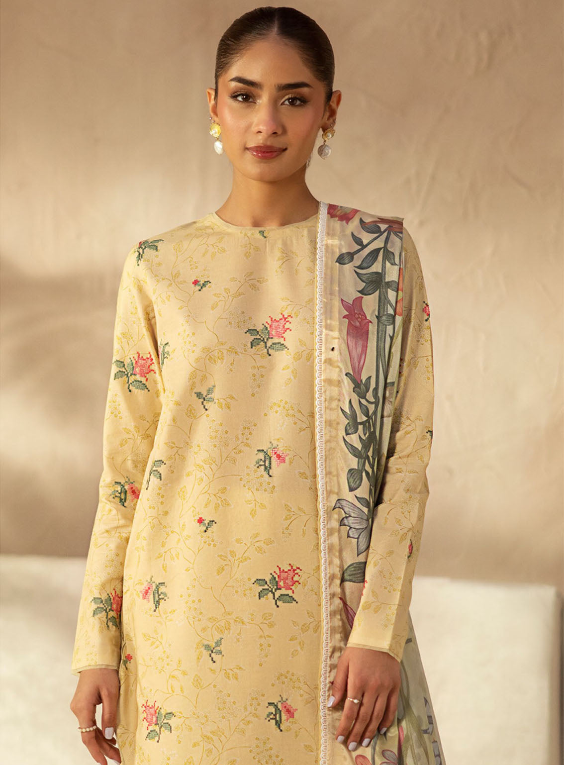 Ilara By Seran Embroidered Cambric 3 Piece Unstitched Suit SRN24I D-02 CITRINE Ilara By Seran Embroidered Cambric 3 Piece Unstitched Suit SRN24I D-02 CITRINE
