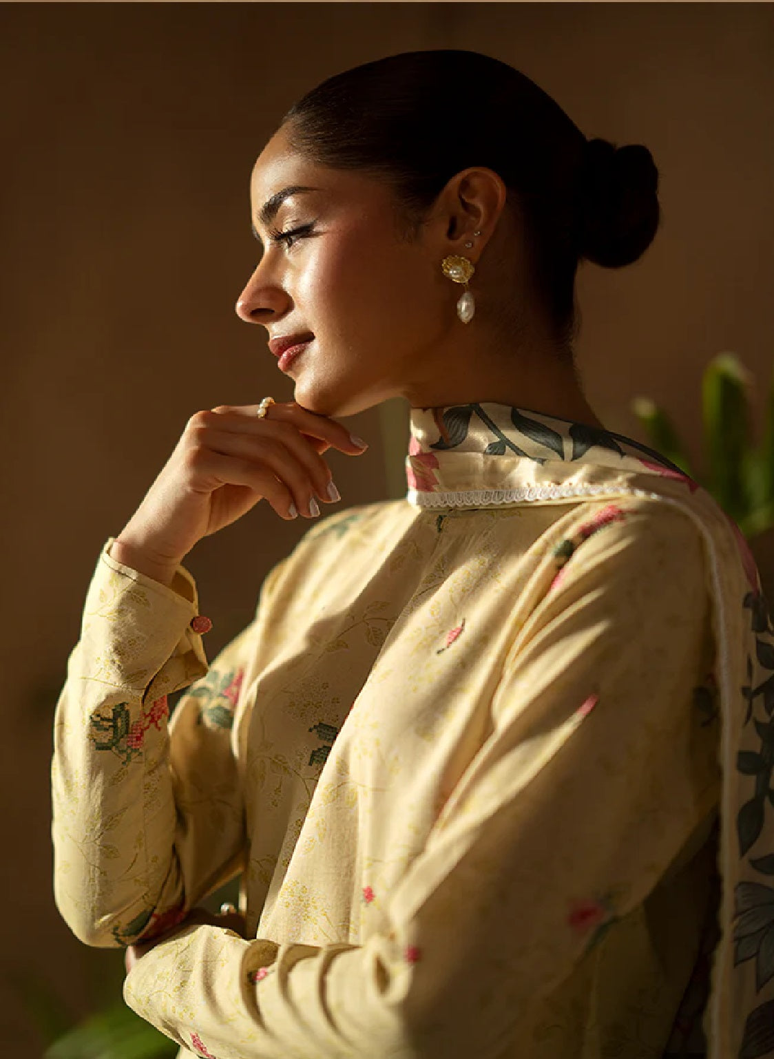 Ilara By Seran Embroidered Cambric 3 Piece Unstitched Suit SRN24I D-02 CITRINE Ilara By Seran Embroidered Cambric 3 Piece Unstitched Suit SRN24I D-02 CITRINE