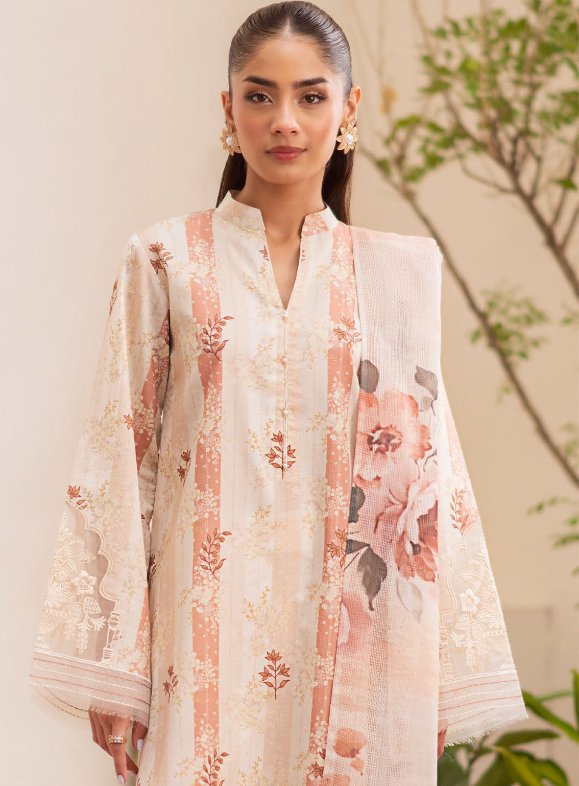 Ilara By Seran Embroidered Cambric 3 Piece Unstitched Suit SRN24I D-08 PIVOINE Ilara By Seran Embroidered Cambric 3 Piece Unstitched Suit SRN24I D-08 PIVOINE