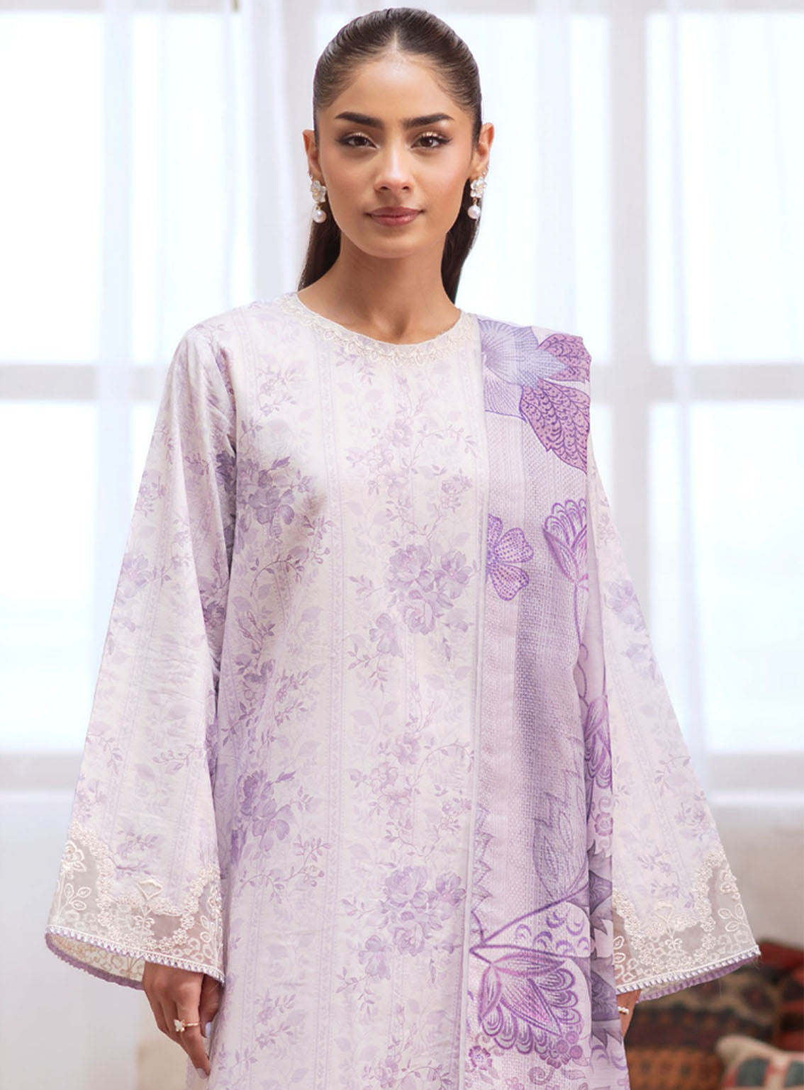 Ilara By Seran Embroidered Cambric 3 Piece Unstitched Suit SRN24I D-09 LILAS Ilara By Seran Embroidered Cambric 3 Piece Unstitched Suit SRN24I D-09 LILAS