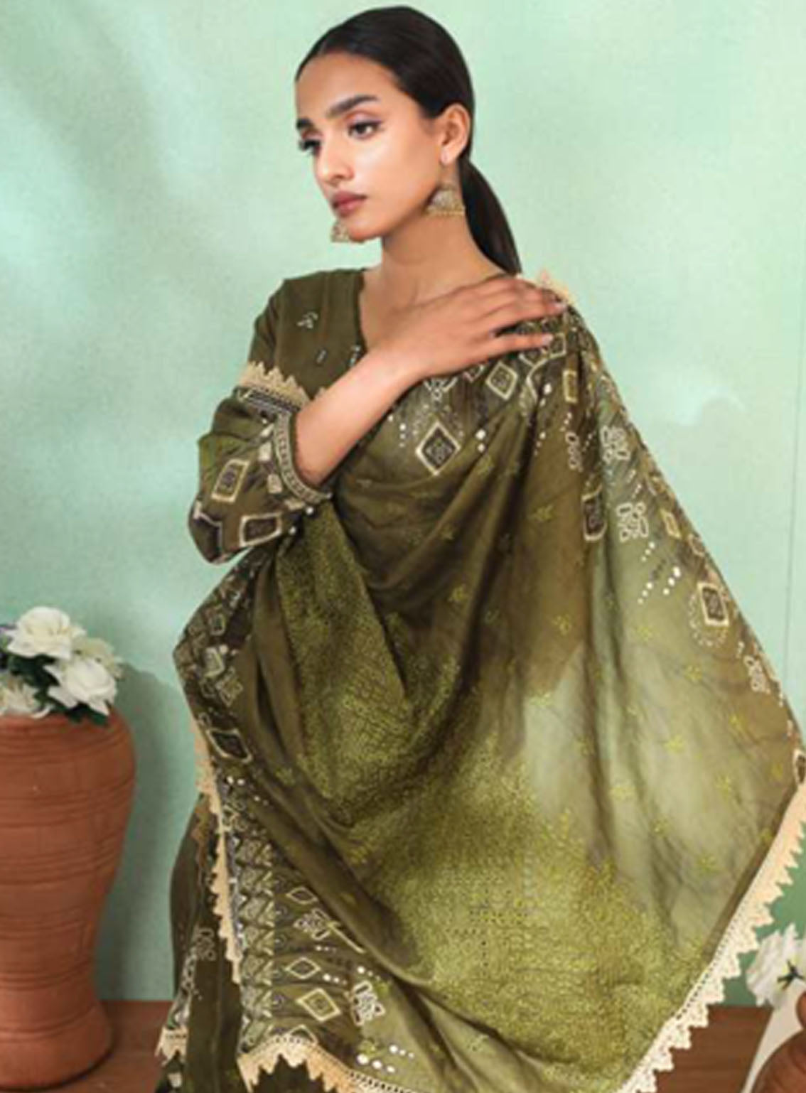 Imara By Rashid Textile Embroidered Lawn 3 Piece Unstitched Suit RT24IEL D-183 Imara By Rashid Textile Embroidered Lawn 3 Piece Unstitched Suit RT24IEL D-183