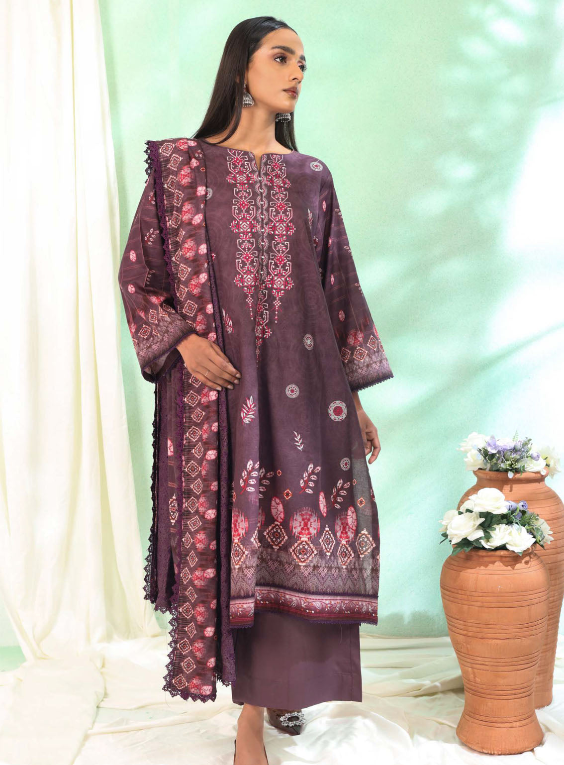 Imara By Rashid Textile Embroidered Lawn 3 Piece Unstitched Suit RT24IEL D-184 Imara By Rashid Textile Embroidered Lawn 3 Piece Unstitched Suit RT24IEL D-184