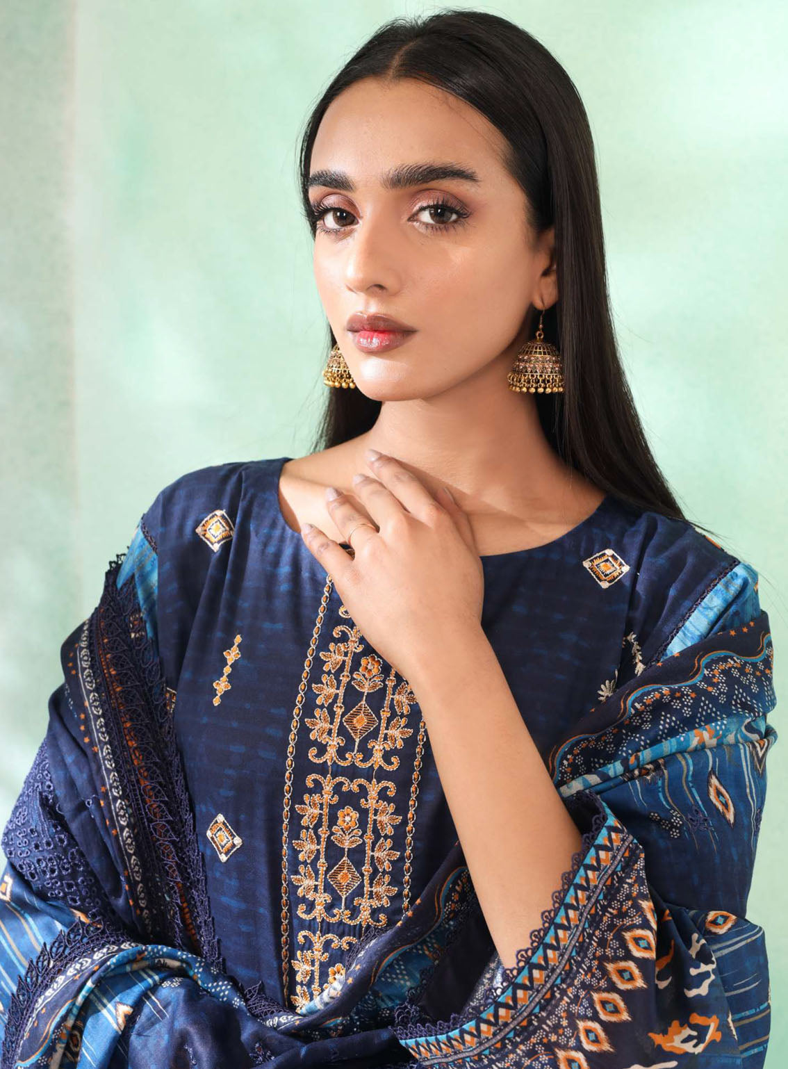 Imara By Rashid Textile Embroidered Lawn 3 Piece Unstitched Suit RT24IEL D-186 Imara By Rashid Textile Embroidered Lawn 3 Piece Unstitched Suit RT24IEL D-186