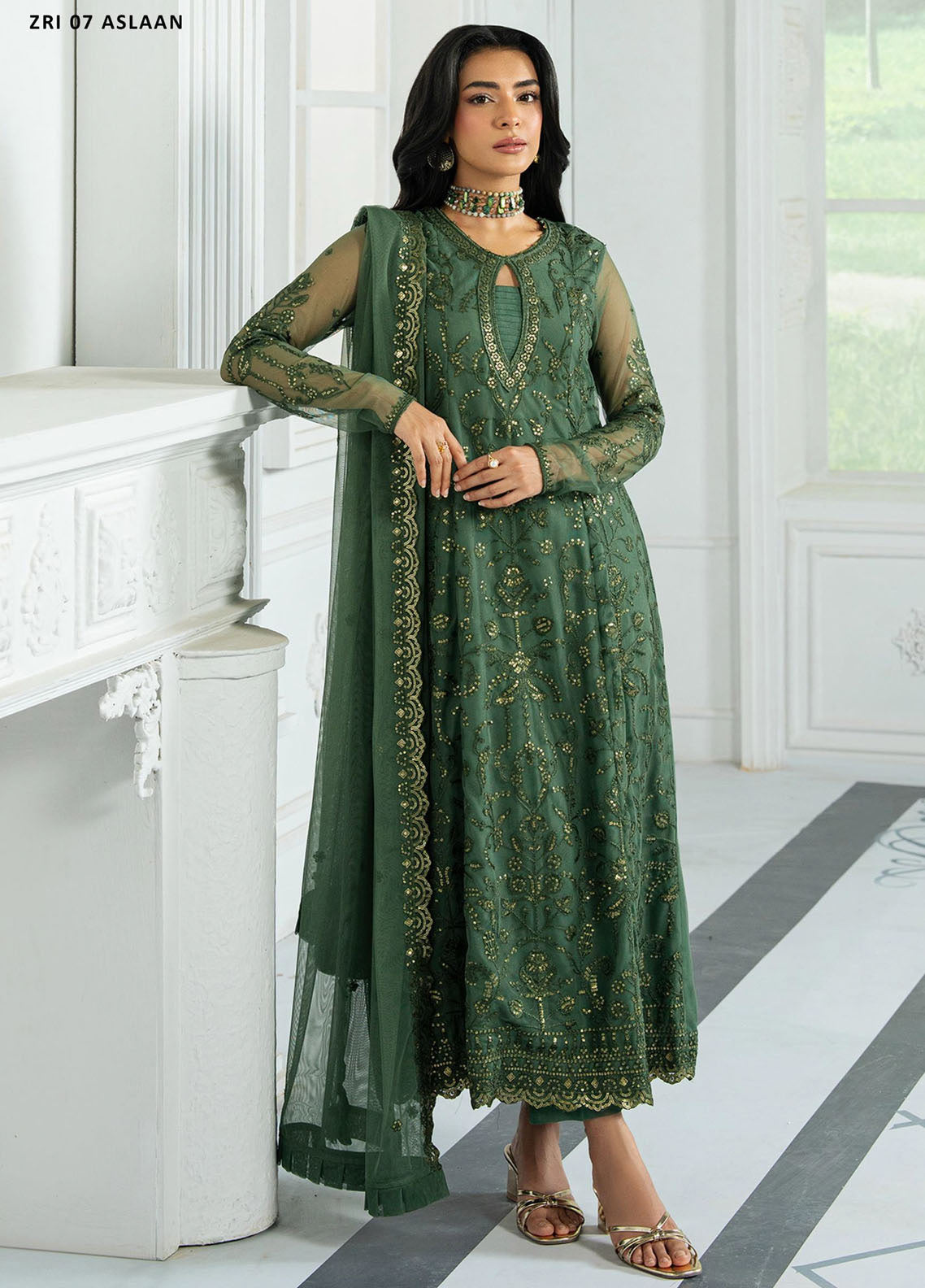 Inara By Zarif Embroidered Net 3 Piece Unstitched Suit ZF25IF ZRI-07 ASLAAN Inara By Zarif Embroidered Net 3 Piece Unstitched Suit ZF25IF ZRI-07 ASLAAN