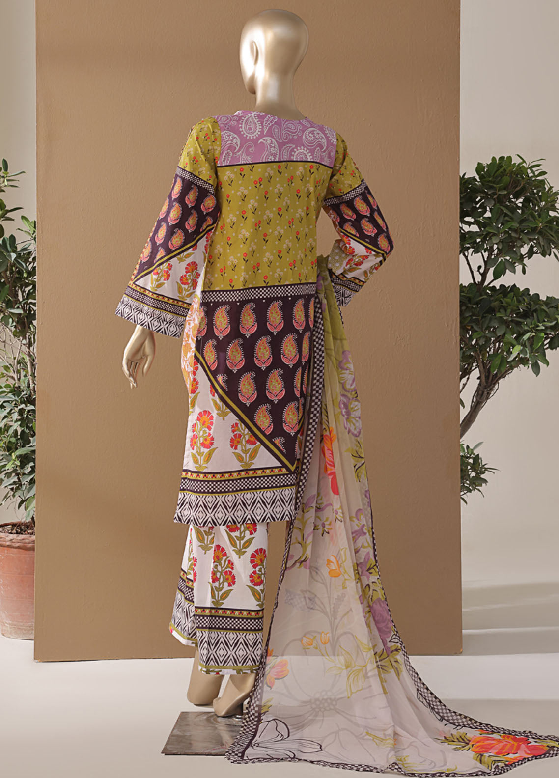 Intermix Art & Craft By HZ Textile Printed Cambric 3 Piece Stitched Suit HZ25IA&C ELP-537 ART BREAKOUT Intermix Art & Craft By HZ Textile Printed Cambric 3 Piece Stitched Suit HZ25IA&C ELP-537 ART BREAKOUT