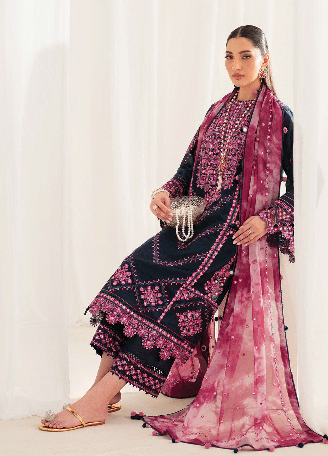 Iris By Jazmin Embroidered Lawn 3 Piece Unstitched Suit JZ25I D-IL-01 Iris By Jazmin Embroidered Lawn 3 Piece Unstitched Suit JZ25I D-IL-01