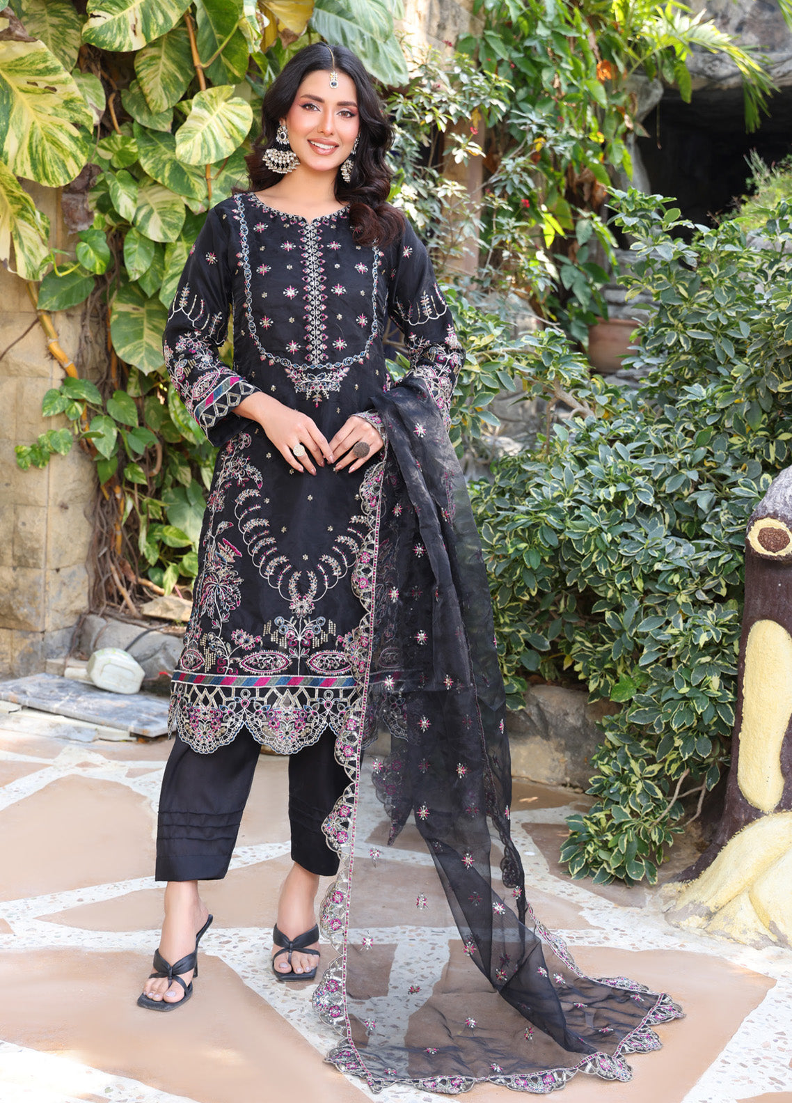 Iris By Schick Embroidered Organza 3 Piece Unstitched Suit SDH25ILEO AT-02 Iris By Schick Embroidered Organza 3 Piece Unstitched Suit SDH25ILEO AT-02
