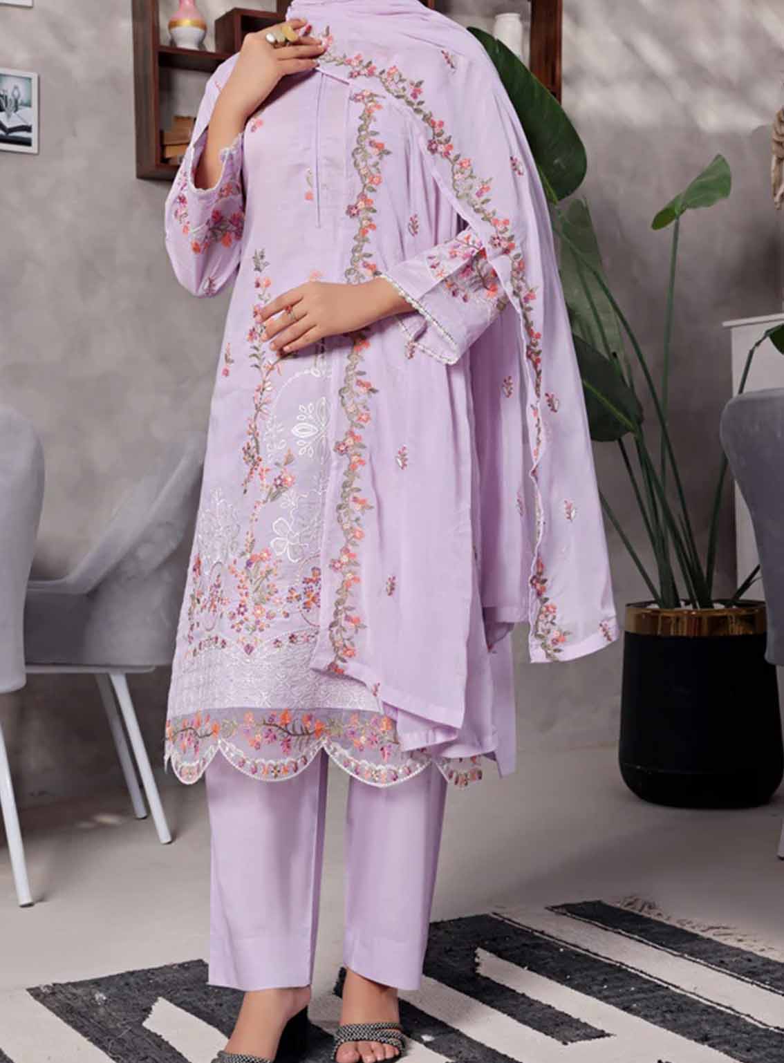 Ishama By Pak Fabrics Embroidered Slub Lawn Unstitched 3 Piece Suit PF25LESL ECD-551 Ishama By Pak Fabrics Embroidered Slub Lawn Unstitched 3 Piece Suit PF25LESL ECD-551