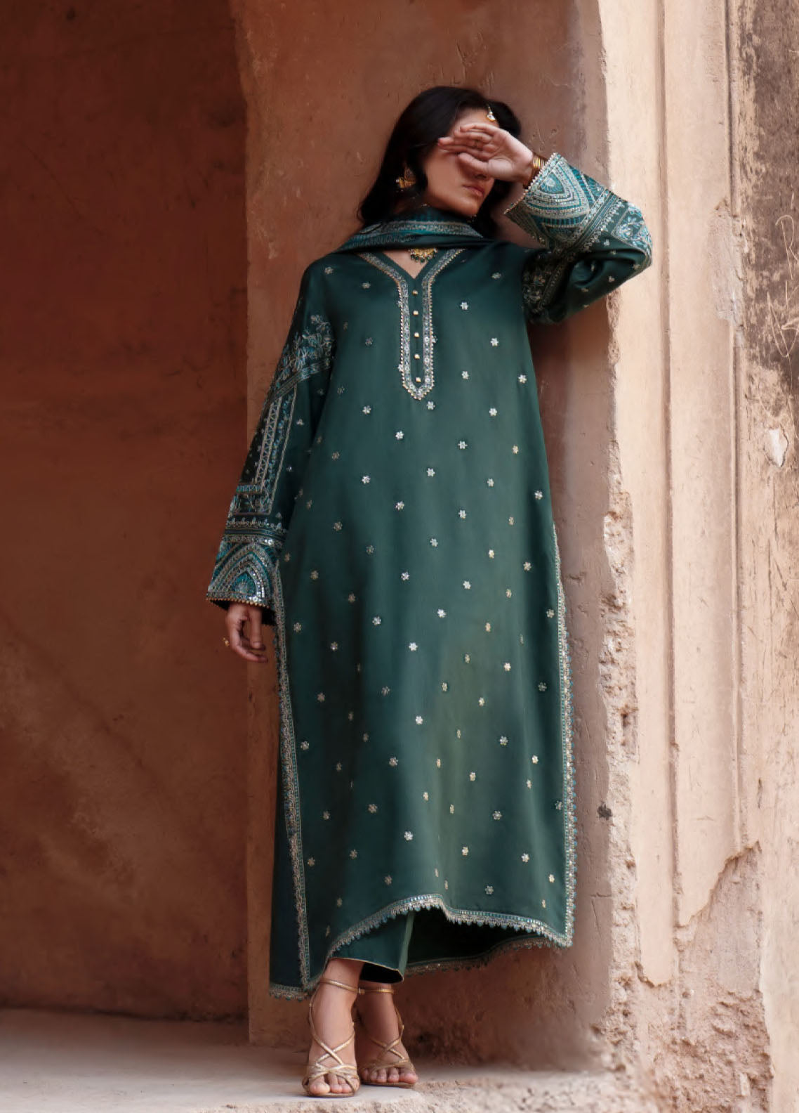 Ishqia By Casual Lite Premium Embroidered Silk Viscose 3 Piece Stitched Suit CL26IFD D-07 Ishqia By Casual Lite Premium Embroidered Silk Viscose 3 Piece Stitched Suit CL26IFD D-07