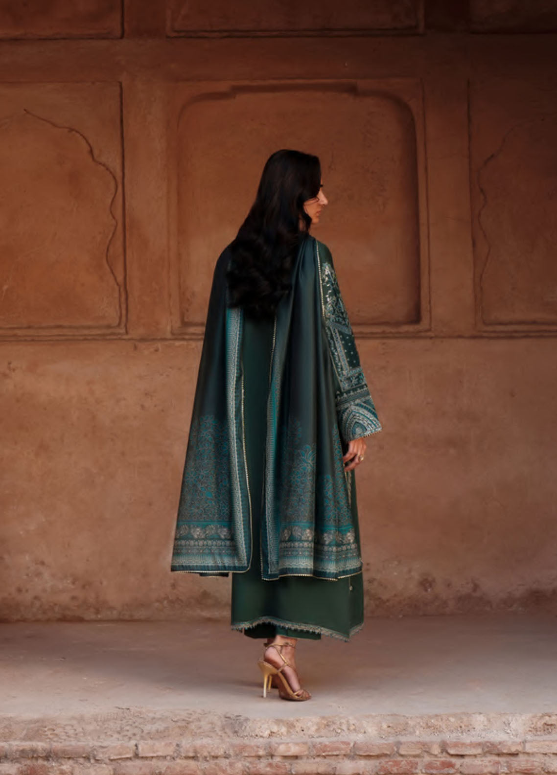 Ishqia By Casual Lite Premium Embroidered Silk Viscose 3 Piece Stitched Suit CL26IFD D-07 Ishqia By Casual Lite Premium Embroidered Silk Viscose 3 Piece Stitched Suit CL26IFD D-07