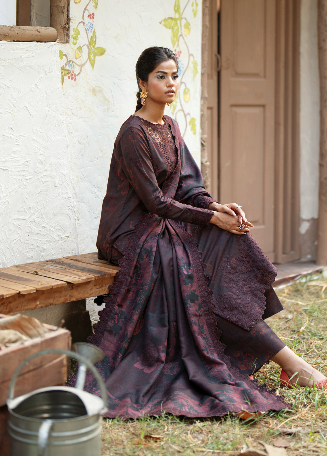 Iznik Embroidered Khaddar 3 Piece Unstitched Suit IZ24PW IPK-04 Iznik Embroidered Khaddar 3 Piece Unstitched Suit IZ24PW IPK-04