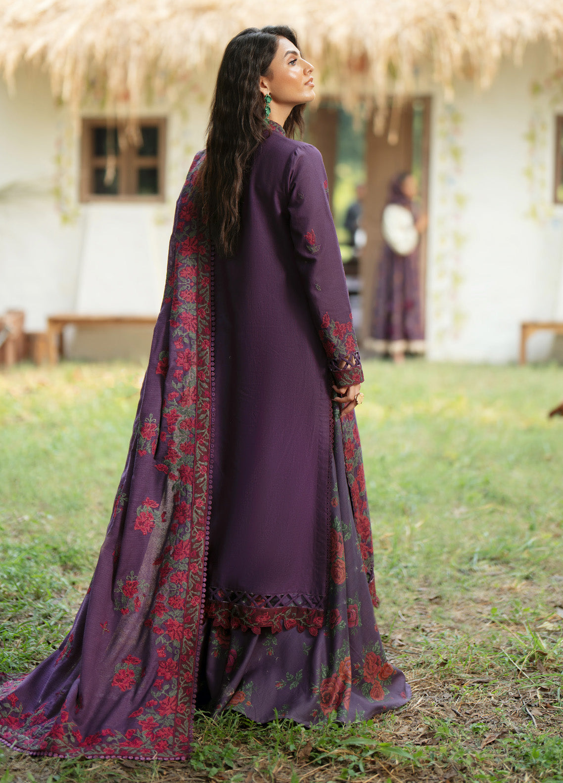 Iznik Embroidered Khaddar 3 Piece Unstitched Suit IZ24PW IPK-09 Iznik Embroidered Khaddar 3 Piece Unstitched Suit IZ24PW IPK-09