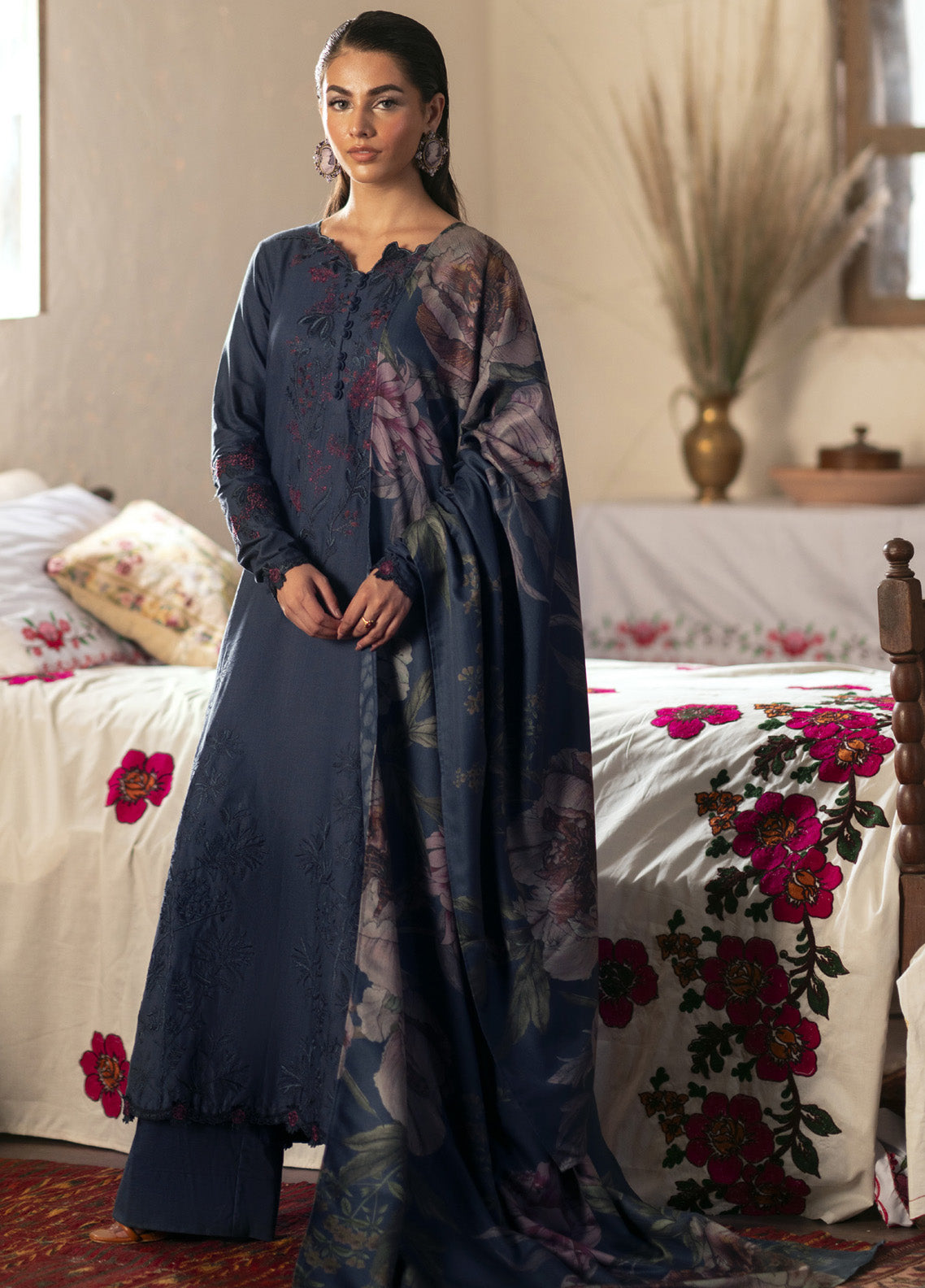 Iznik Embroidered Khaddar 3 Piece Unstitched Suit IZ24PW IPK-10 Iznik Embroidered Khaddar 3 Piece Unstitched Suit IZ24PW IPK-10