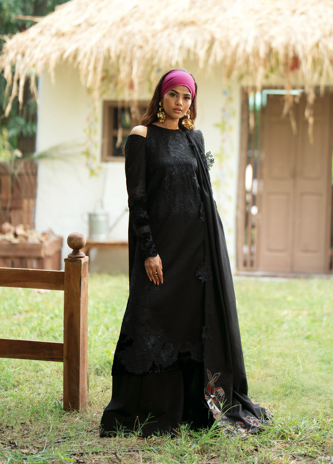 Iznik Embroidered Khaddar 3 Piece Unstitched Suit IZ24PW IPK-11 Iznik Embroidered Khaddar 3 Piece Unstitched Suit IZ24PW IPK-11