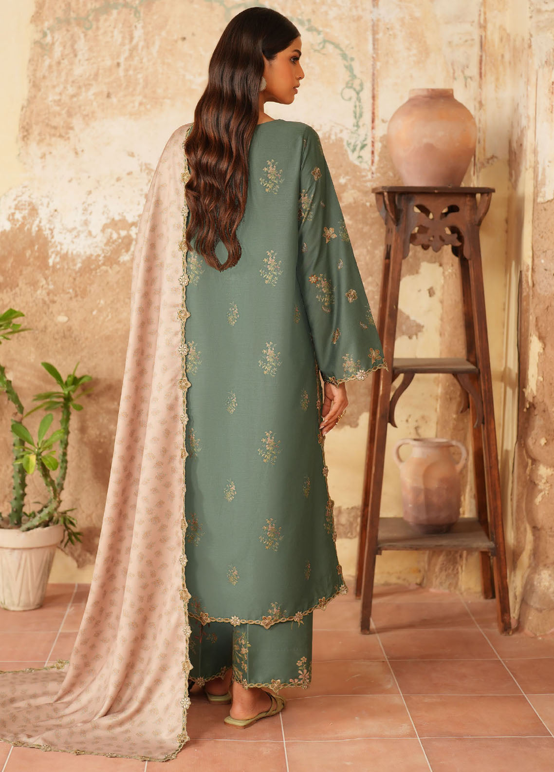 Iznik Embroidered Viscose Linen Suits Unstitched 3 Piece IZ25PF IPF-05 Iznik Embroidered Viscose Linen Suits Unstitched 3 Piece IZ25PF IPF-05