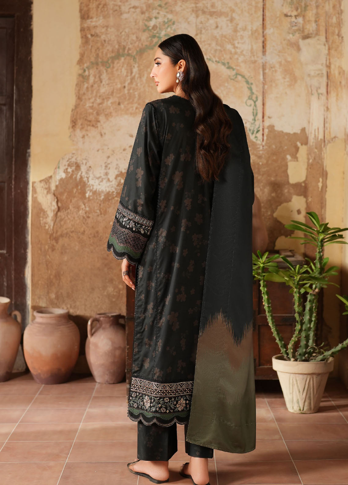 Iznik Embroidered Viscose Linen Suits Unstitched 3 Piece IZ25PF IPF-06 Iznik Embroidered Viscose Linen Suits Unstitched 3 Piece IZ25PF IPF-06