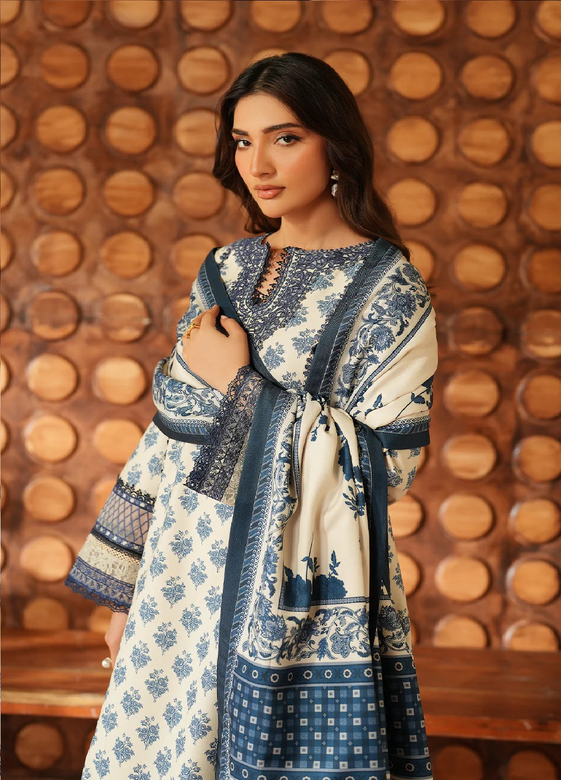 Iznik Embroidered Viscose Linen Suits Unstitched 3 Piece IZ25PF IPF-07 Iznik Embroidered Viscose Linen Suits Unstitched 3 Piece IZ25PF IPF-07