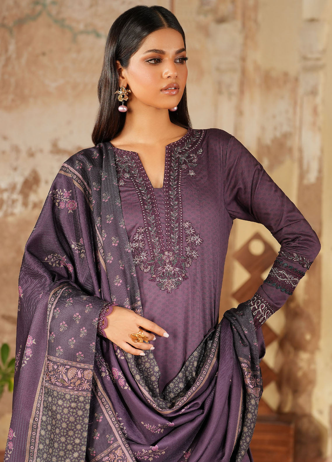 Iznik Embroidered Viscose Linen Suits Unstitched 3 Piece IZ25PF IPF-11 Iznik Embroidered Viscose Linen Suits Unstitched 3 Piece IZ25PF IPF-11