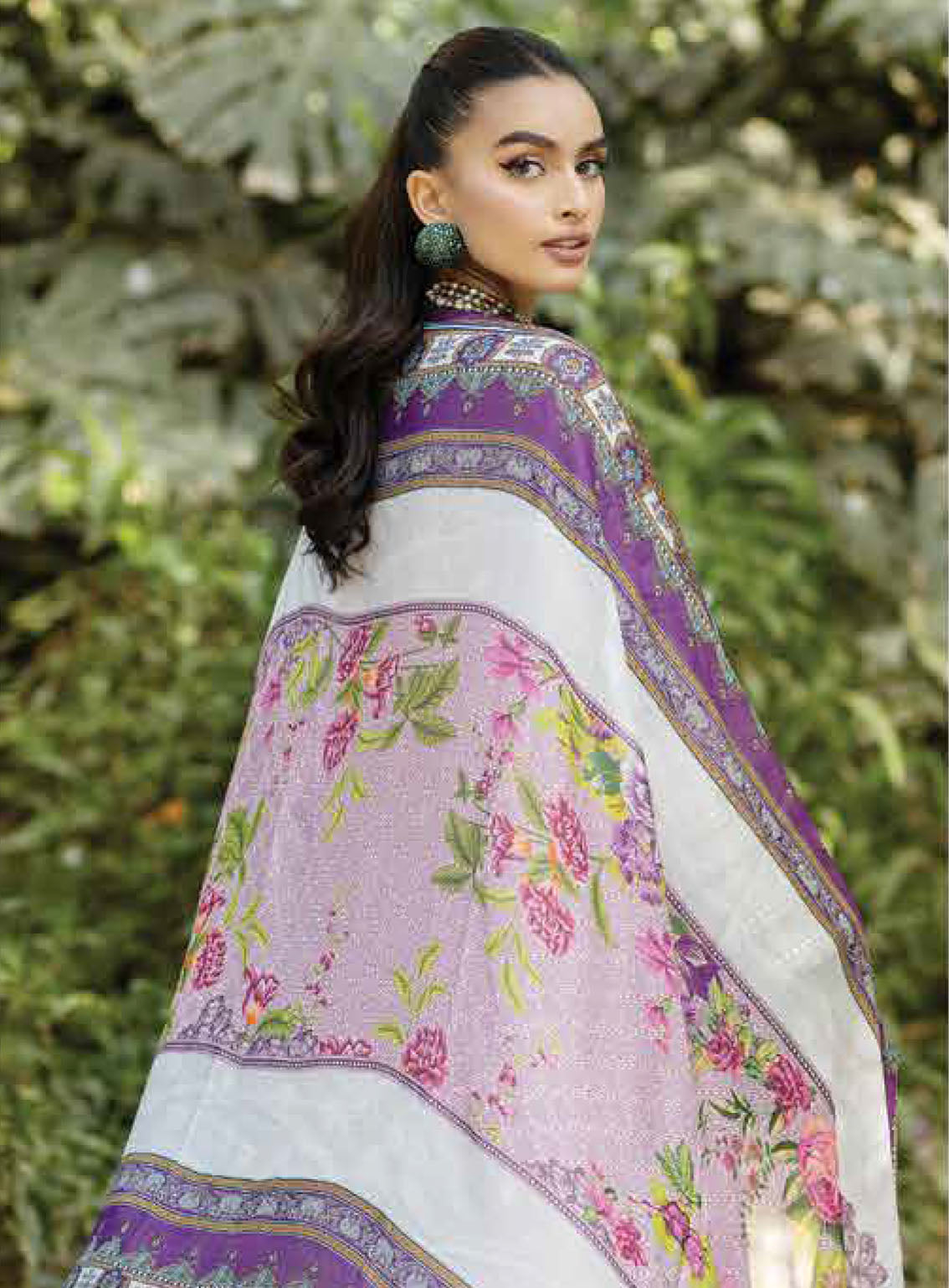 Jaan-E-Adaa By Imrozia Premium Embroidered Lawn 3 Piece Unstitched Suit IMP24J IPL-05 AFSANA-E-DIL Jaan-E-Adaa By Imrozia Premium Embroidered Lawn 3 Piece Unstitched Suit IMP24J IPL-05 AFSANA-E-DIL