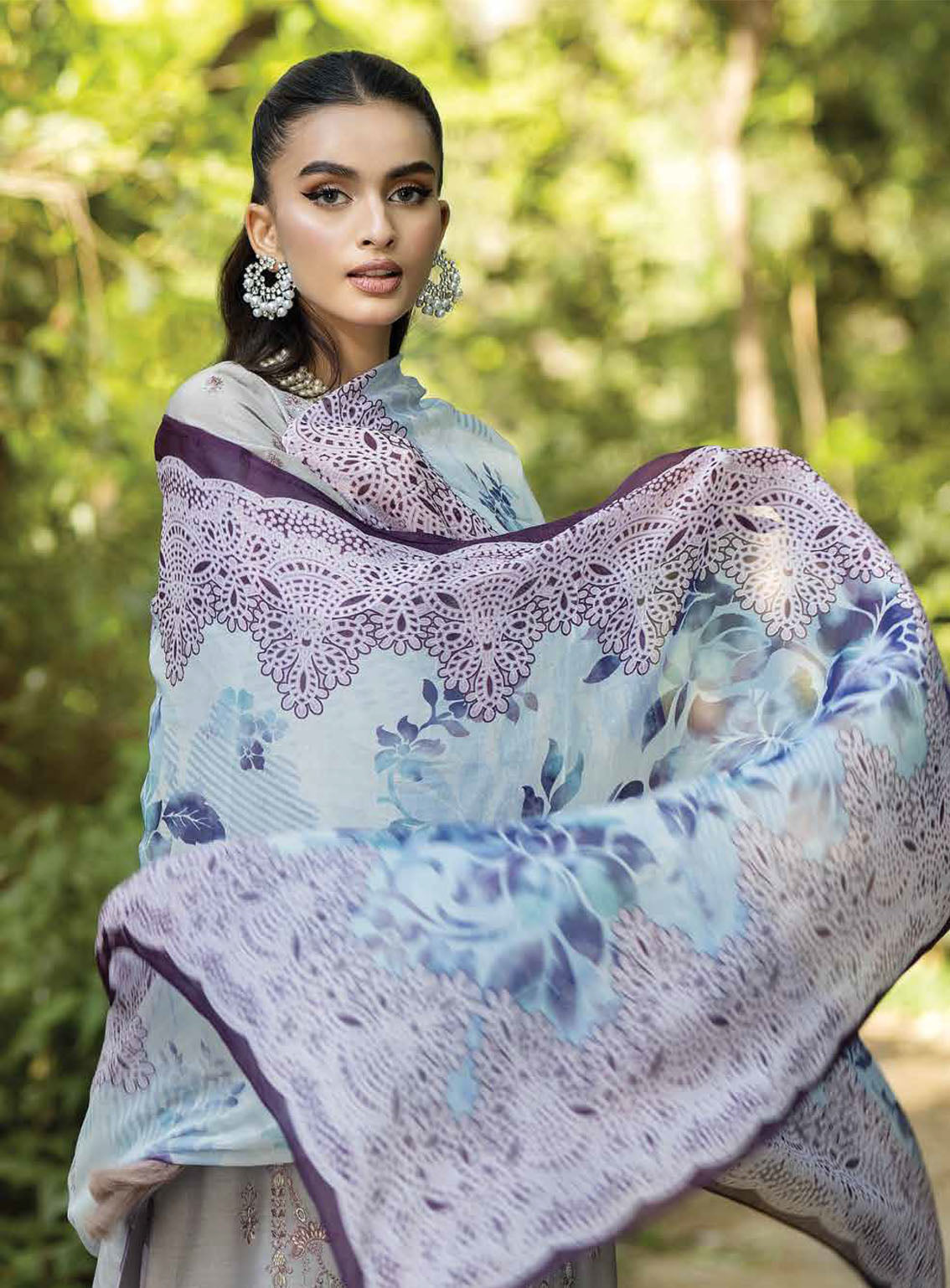 Jaan-E-Adaa By Imrozia Premium Embroidered Lawn 3 Piece Unstitched Suit IMP24J IPL-08 NAWAZISH Jaan-E-Adaa By Imrozia Premium Embroidered Lawn 3 Piece Unstitched Suit IMP24J IPL-08 NAWAZISH