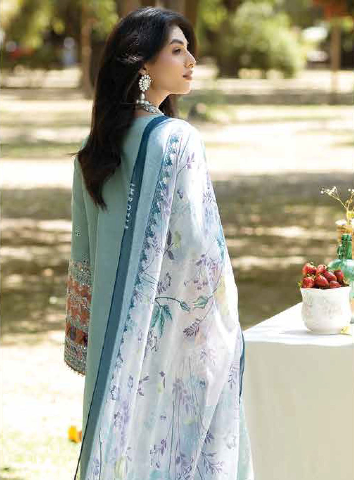 Jaan-E-Adaa By Imrozia Premium Embroidered Lawn 3 Piece Unstitched Suit IMP24J IPL-09 GUL Jaan-E-Adaa By Imrozia Premium Embroidered Lawn 3 Piece Unstitched Suit IMP24J IPL-09 GUL