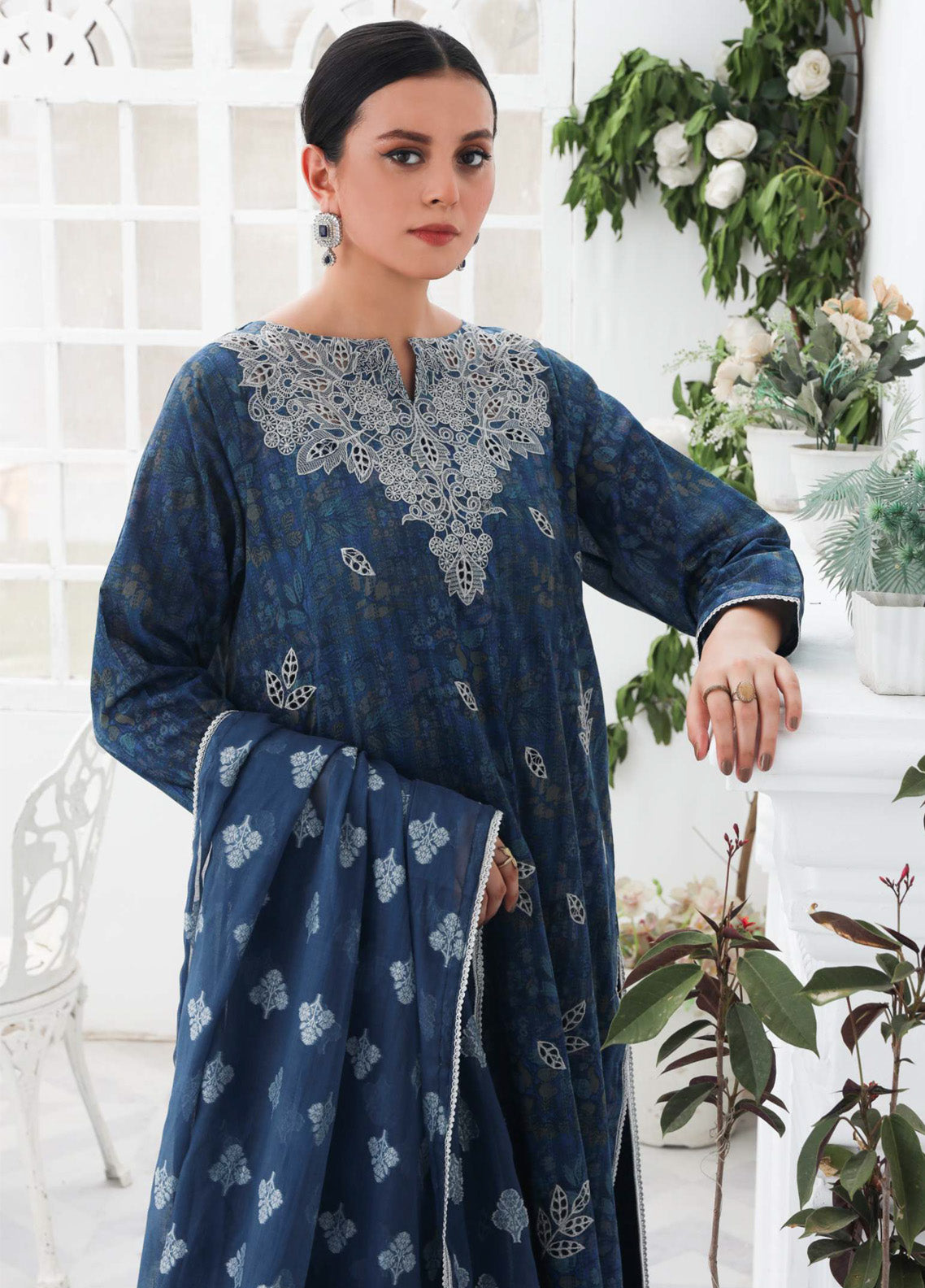 Jacquard Blossom By Rashid Textile Embroidered Lawn 3 Piece Unstitched Suit RT25JB D-8932 Jacquard Blossom By Rashid Textile Embroidered Lawn 3 Piece Unstitched Suit RT25JB D-8932