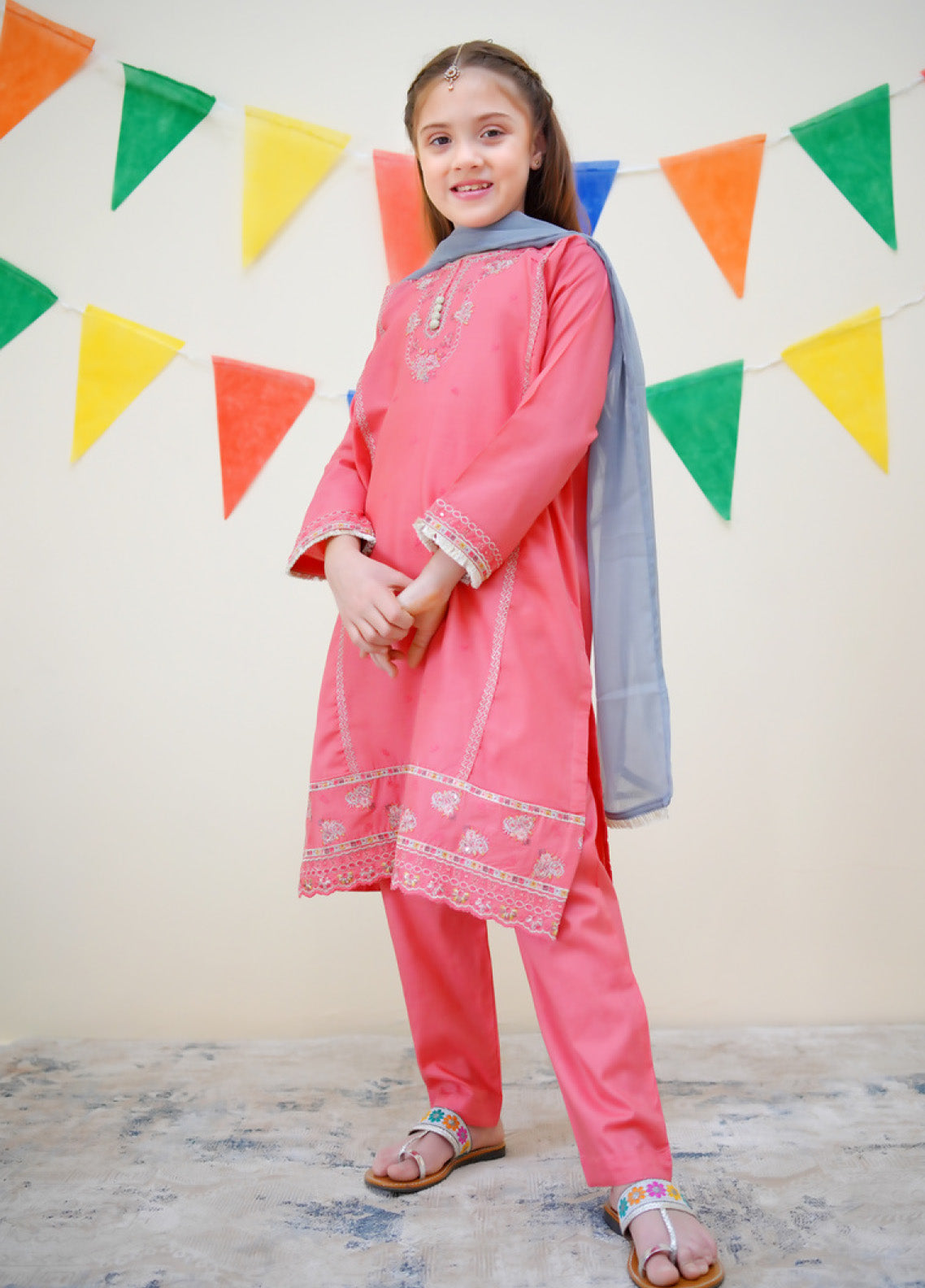 Jashan-E-Eid By Shanzey Embroidered Cotton 3 Piece Girls Stitched Suit S25SJE SHK-3614 Jashan-E-Eid By Shanzey Embroidered Cotton 3 Piece Girls Stitched Suit S25SJE SHK-3614