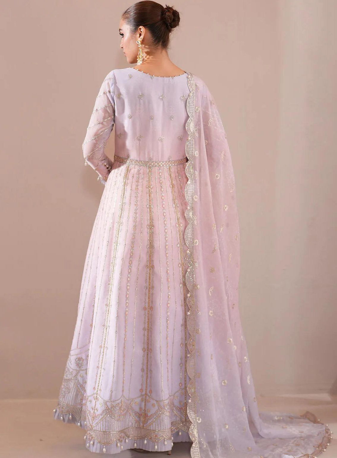 Jhalak By Alizeh Embroidered Chiffon 3 Piece Unstitched Suit AF24JV5 D#05 PARINAAZ Jhalak By Alizeh Embroidered Chiffon 3 Piece Unstitched Suit AF24JV5 D#05 PARINAAZ