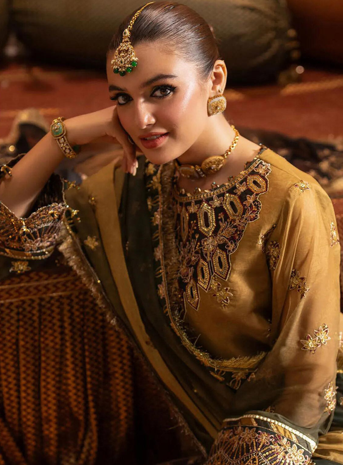 Jhalak By Alizeh Embroidered Chiffon 3 Piece Unstitched Suit AF24JV6 D#06 ZABREEN Jhalak By Alizeh Embroidered Chiffon 3 Piece Unstitched Suit AF24JV6 D#06 ZABREEN