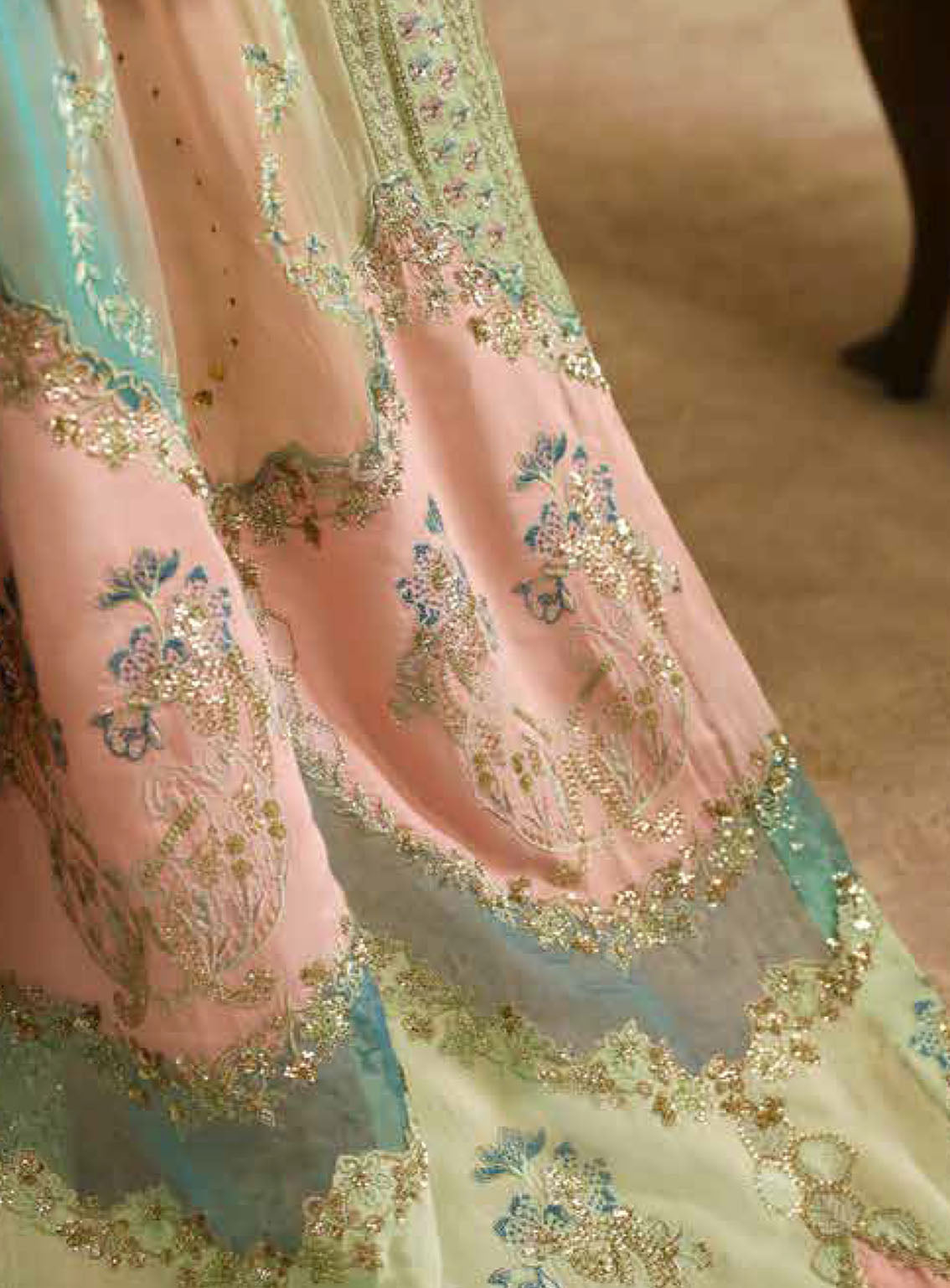 Jhoomro By Nureh Luxury Formals Embroidered Organza 4 Piece Unstitched Suit NU24J NL-67 MAHI-ROO Jhoomro By Nureh Luxury Formals Embroidered Organza 4 Piece Unstitched Suit NU24J NL-67 MAHI-ROO